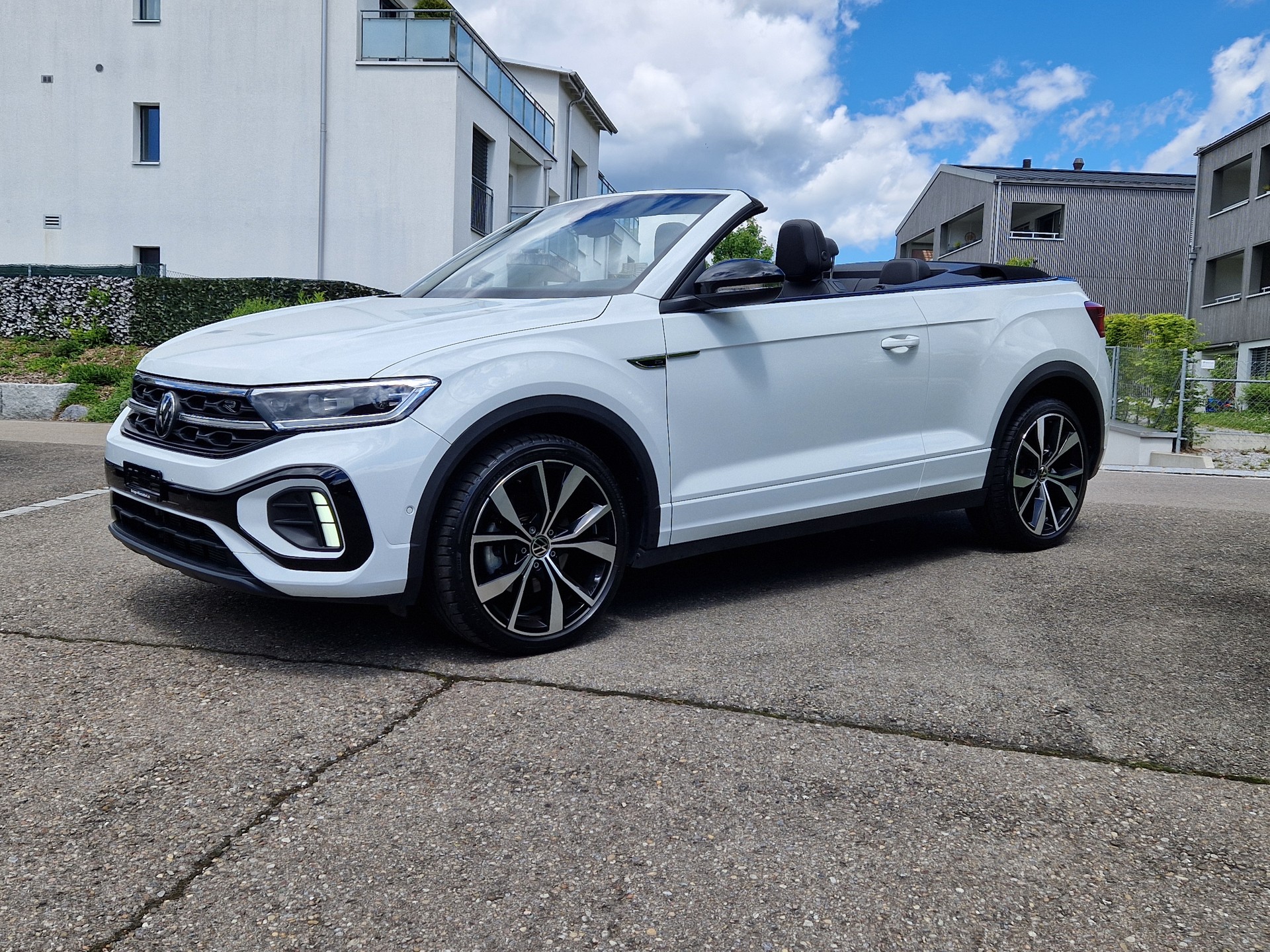 VW T-Roc Cabriolet 1.5 TSI EVO R-Line DSG-image-1