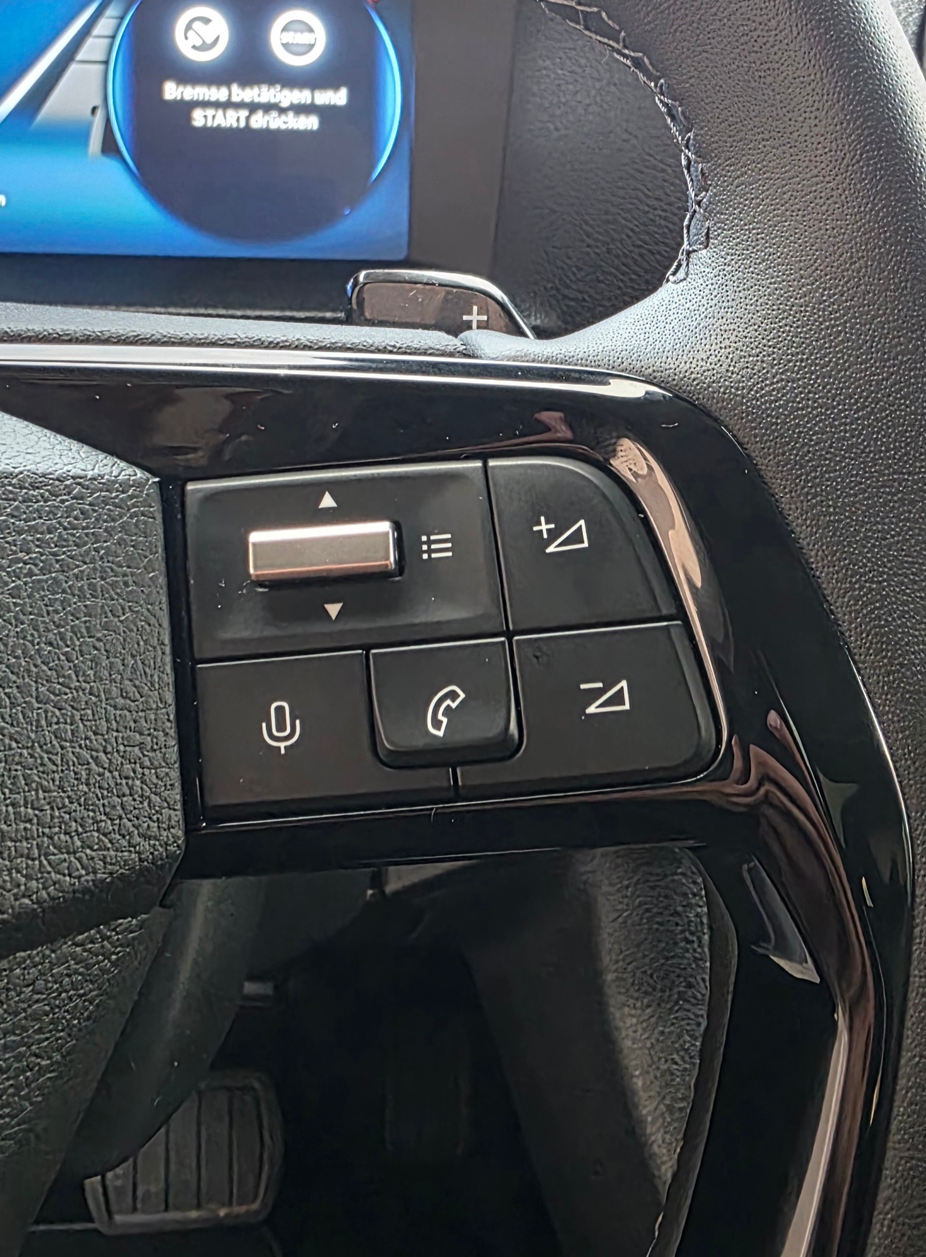 TOYOTA Proace Verso 2.0 D-4D L1 ** EXCLUSIVE ** Panorama ** ACC ** Standheizung **-image-19