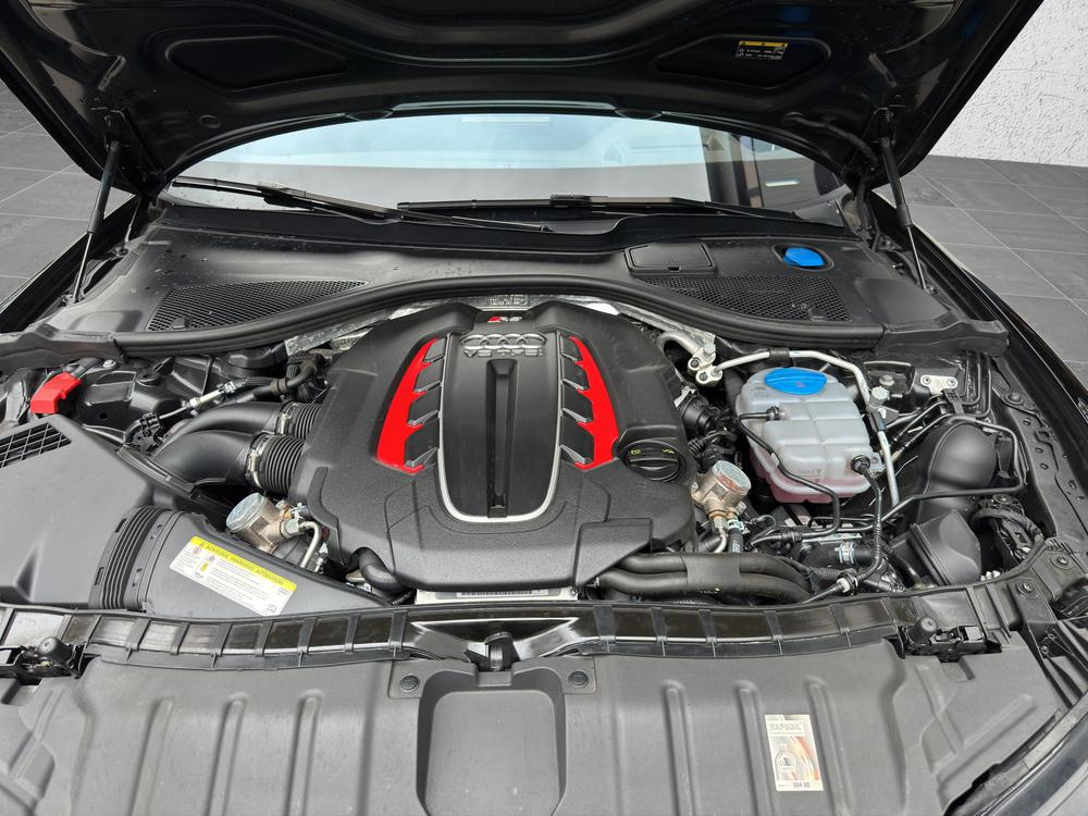 AUDI RS6 Avant 4.0 TFSI V8 performance quattro-image-15