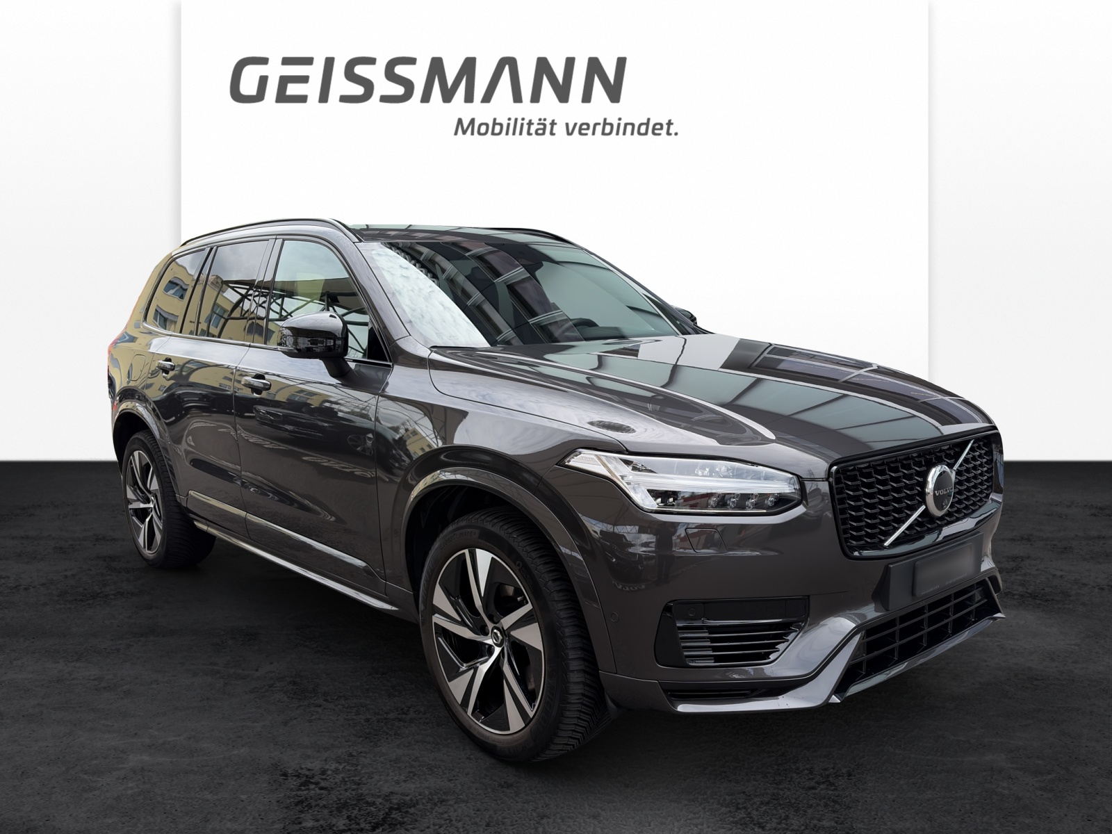 VOLVO XC90 2.0 T8 TE Plus Dark 7P. eAWD-showroom-element-1