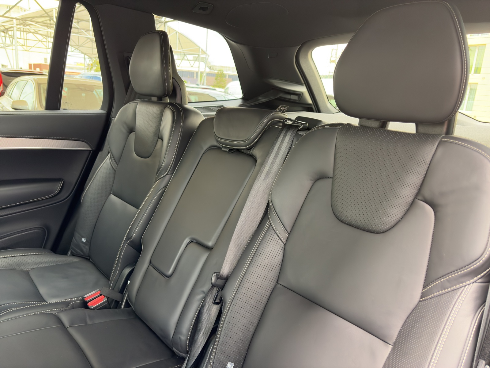 VOLVO XC90 2.0 T8 TE Plus Dark 7P. eAWD-image-16
