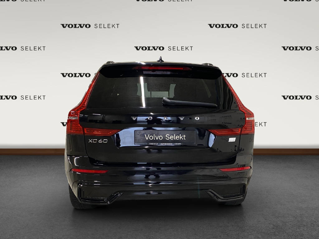 VOLVO XC60 2.0 T6 TE R-Design eAWD-showroom-element-3