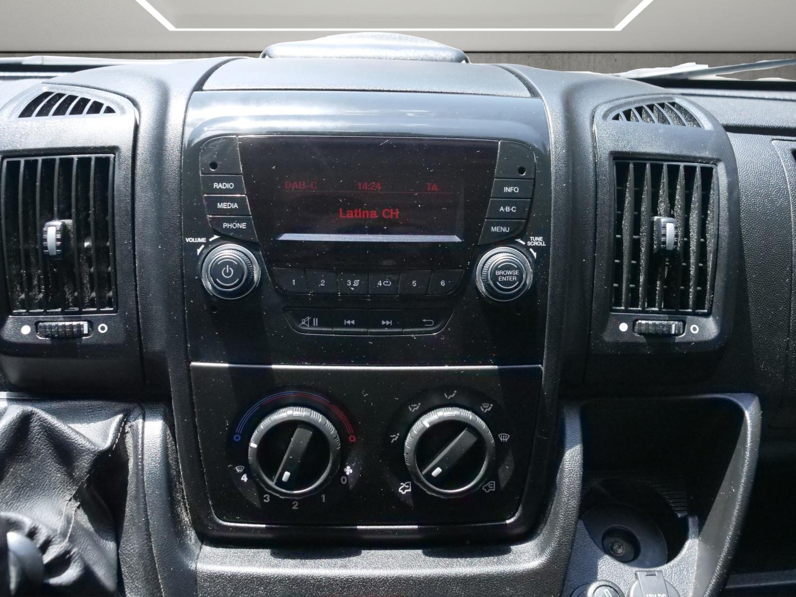 CITROEN Jumper Kaw. 30 L1H1 2.2 BlueHDi 120 Control S/S-image-11