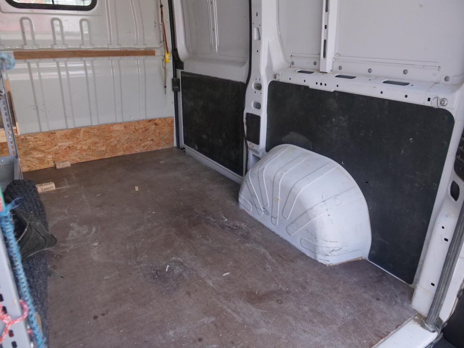 CITROEN Jumper Kaw. 30 L1H1 2.2 BlueHDi 120 Control S/S-image-16