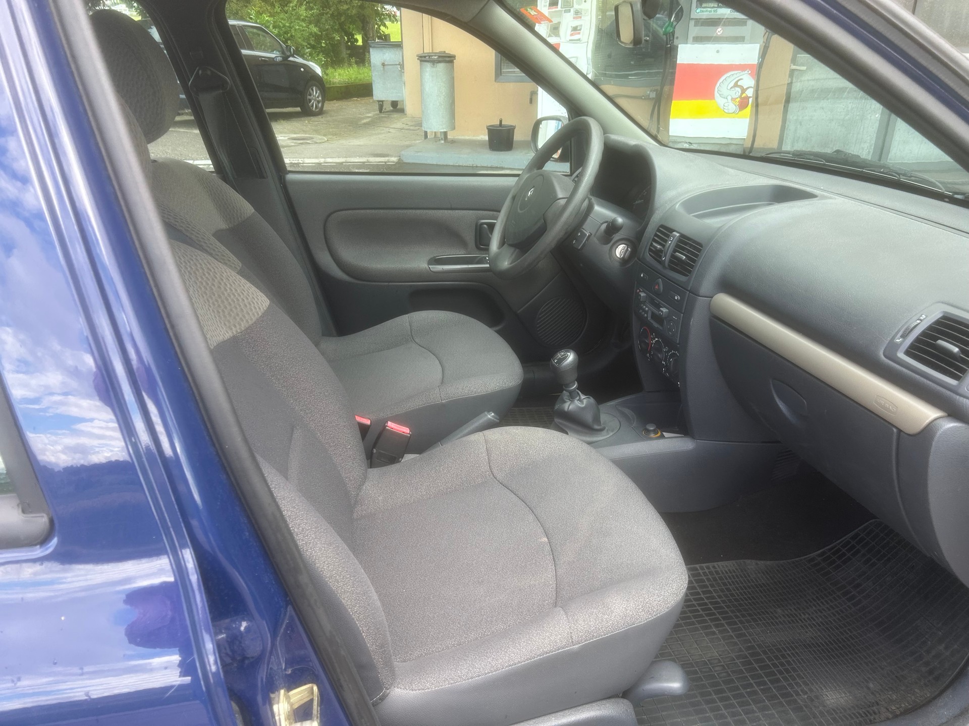 RENAULT Clio 1.2 Air-image-6