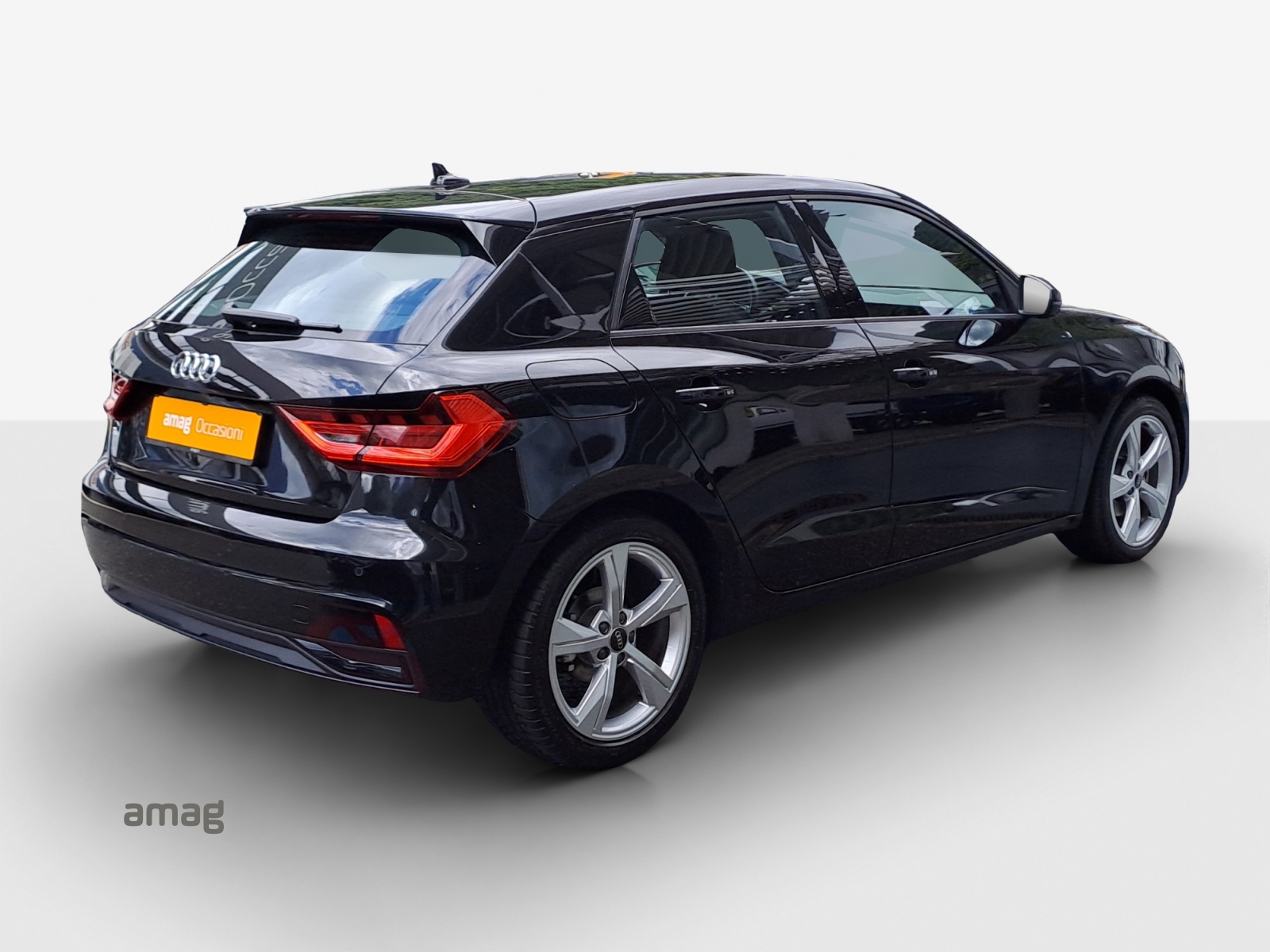 AUDI A1 Sportback 35 TFSI advanced S-tronic-image-4