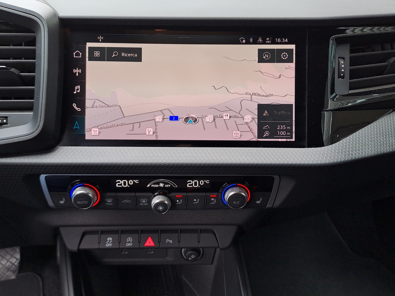 AUDI A1 Sportback 35 TFSI advanced S-tronic-image-10
