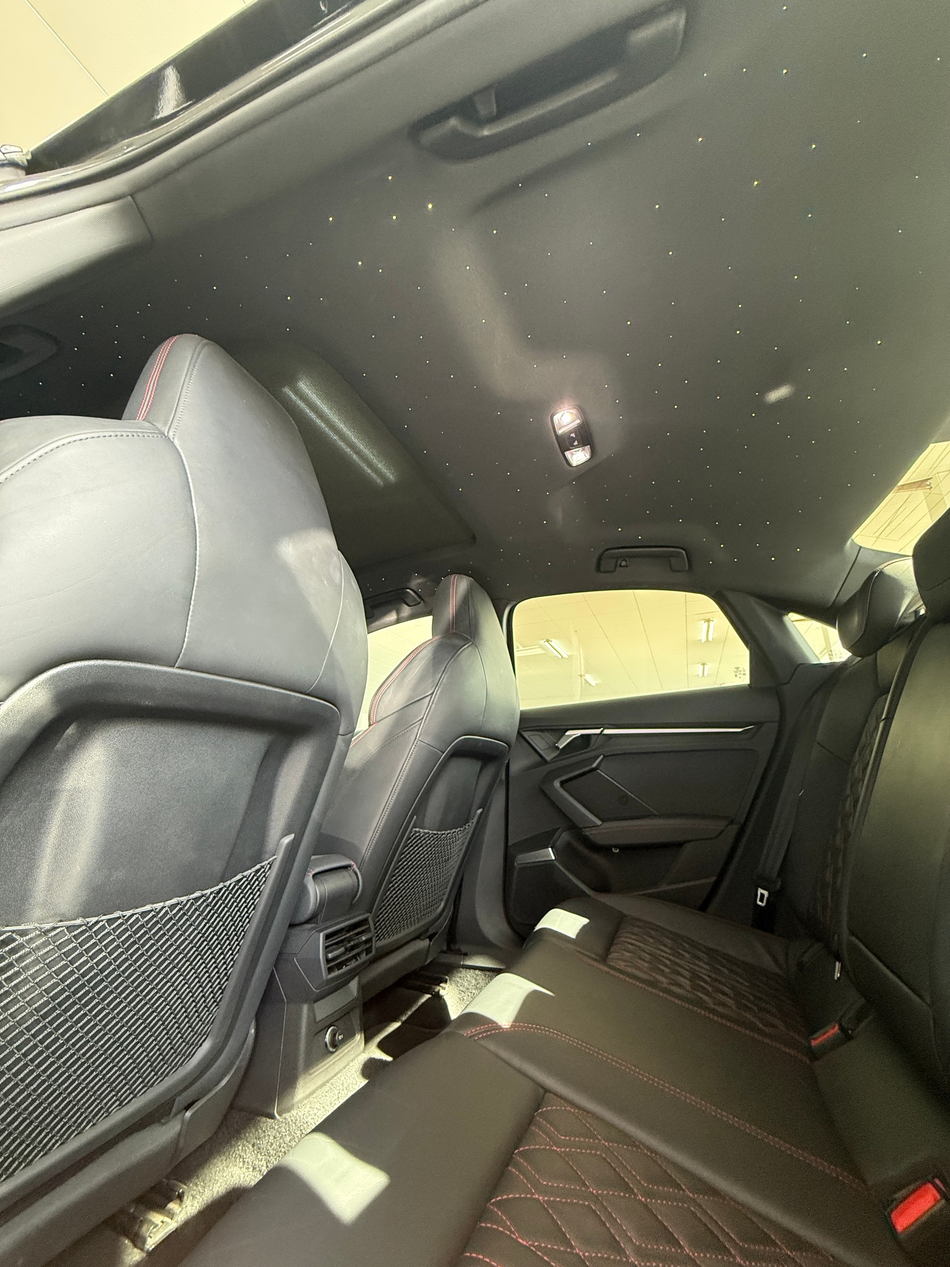 AUDI S3 Limousine 2.0 TFSI quattro S-tronic-image-13