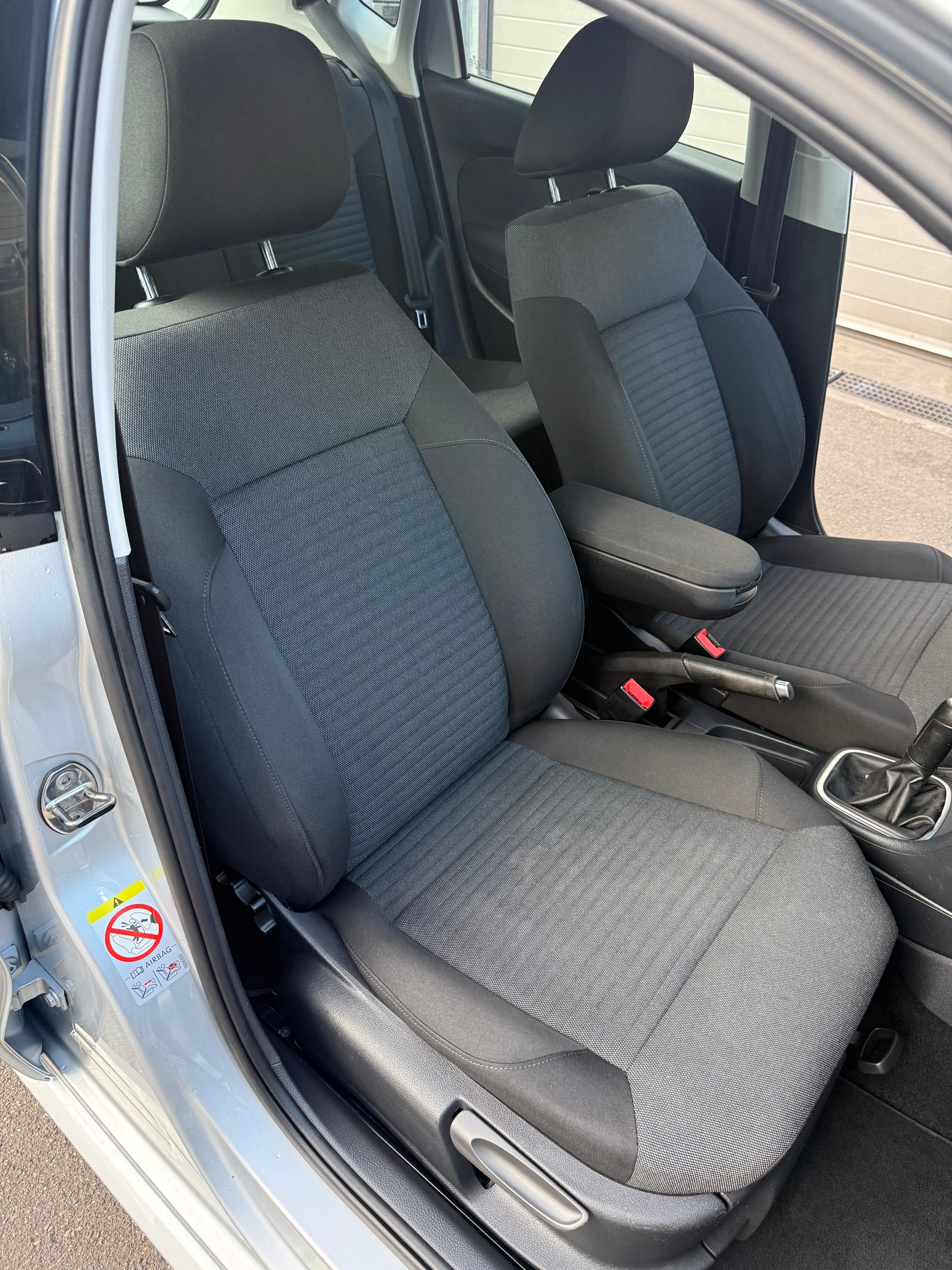 VW Polo 1.6 TDI Team-image-9