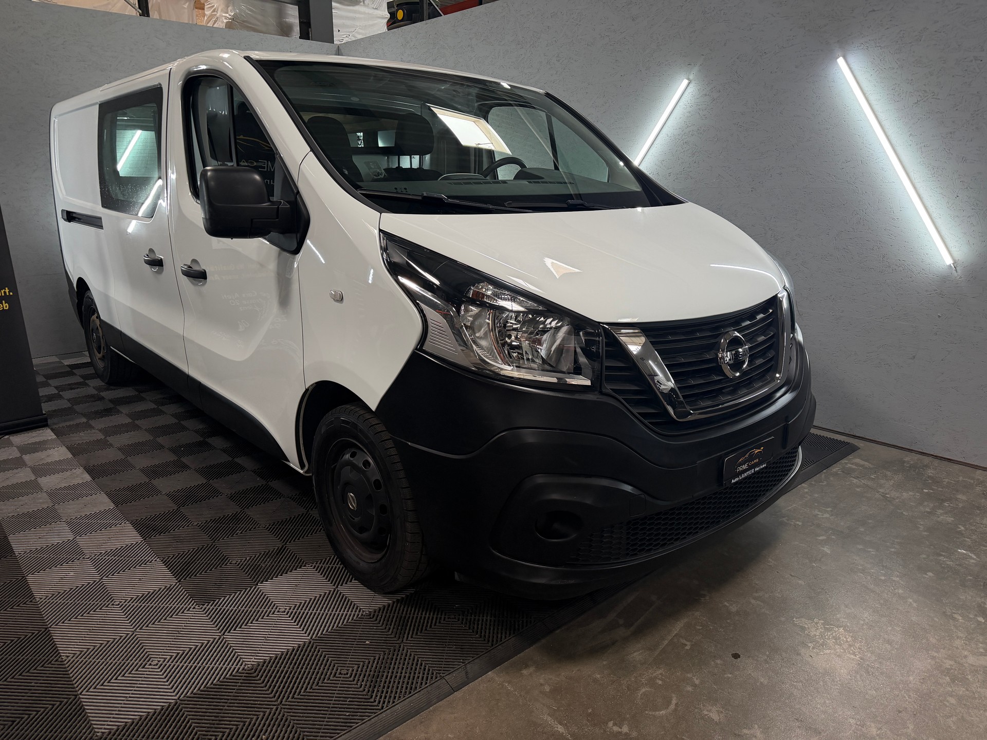 NISSAN NV300 dCi 125 2.9 L2H1 Comfort-showroom-element-2