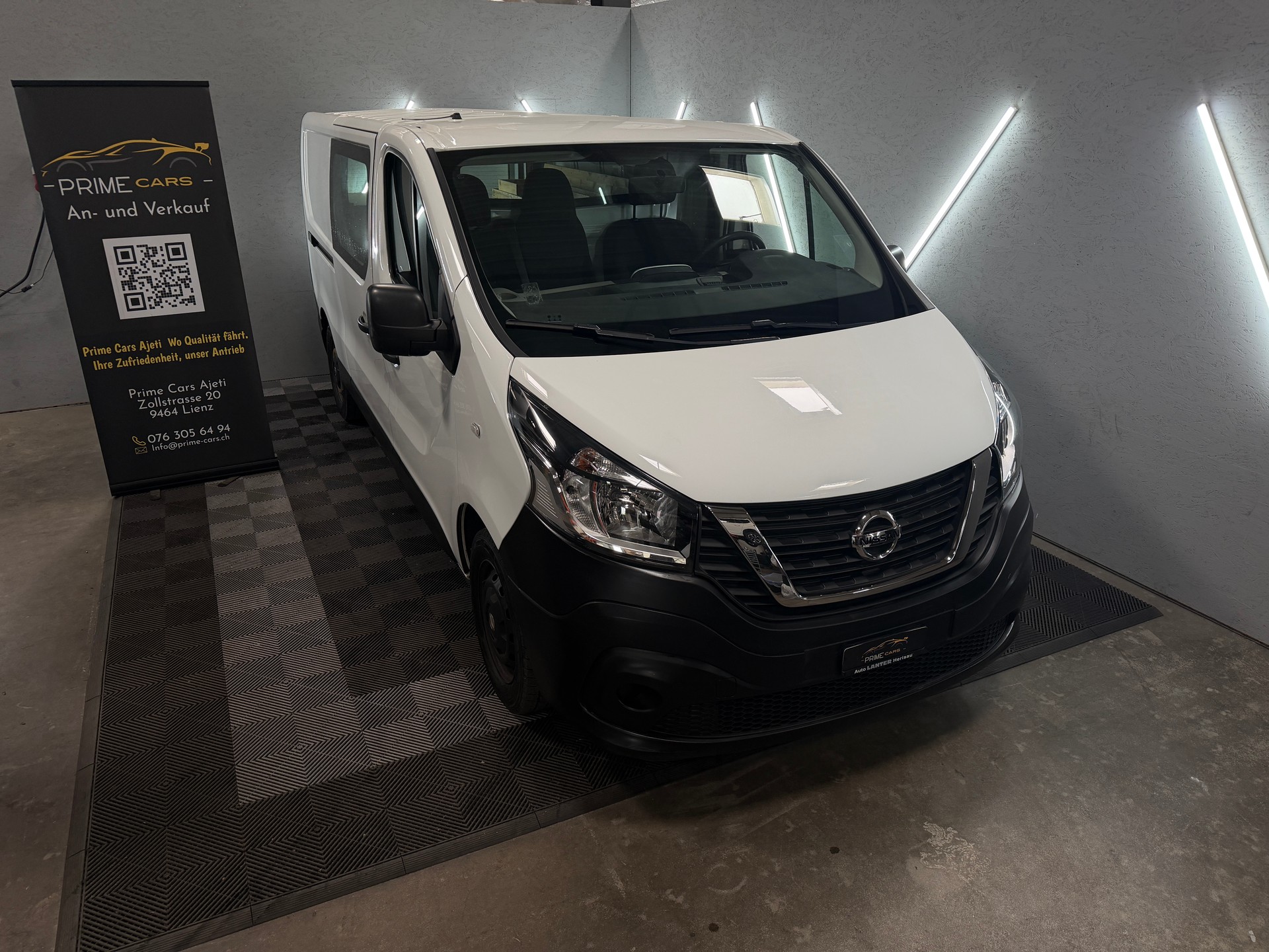 NISSAN NV300 dCi 125 2.9 L2H1 Comfort-showroom-element-1
