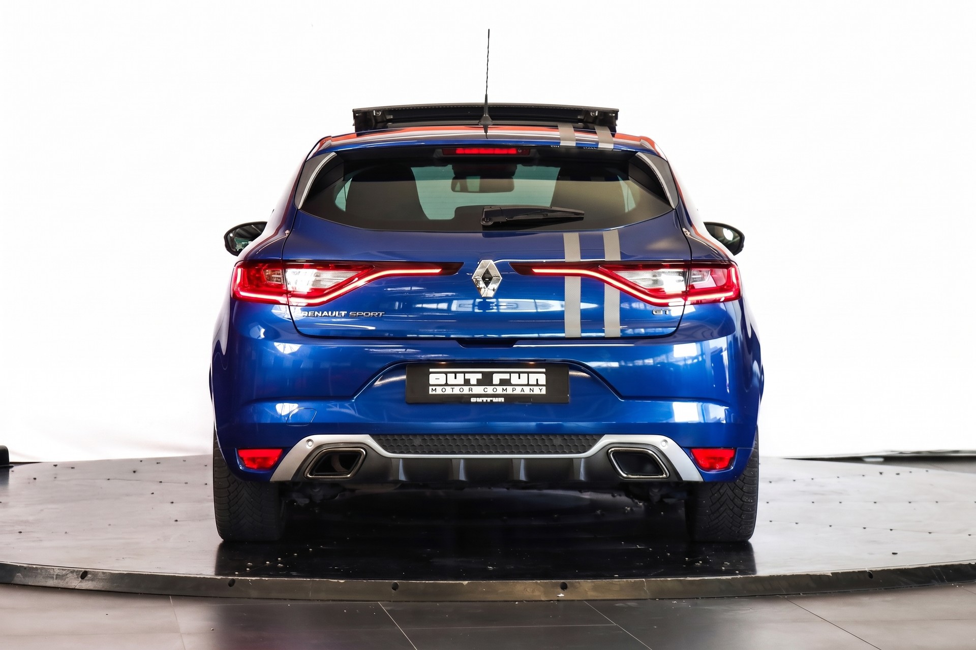 RENAULT Mégane 1.6 16V Turbo GT EDC Limited-showroom-element-2