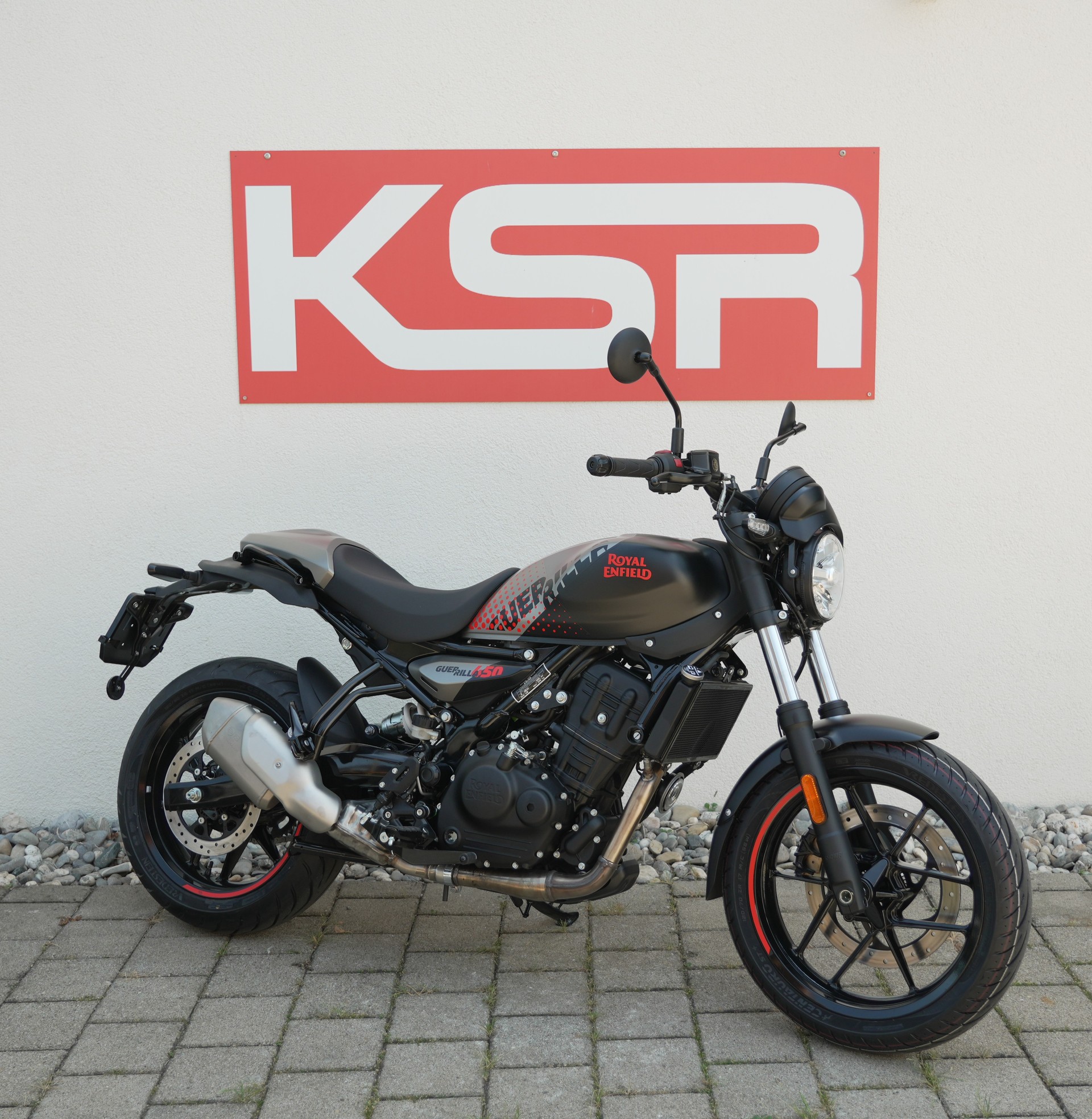 ROYAL ENFIELD Apex 450-image-3