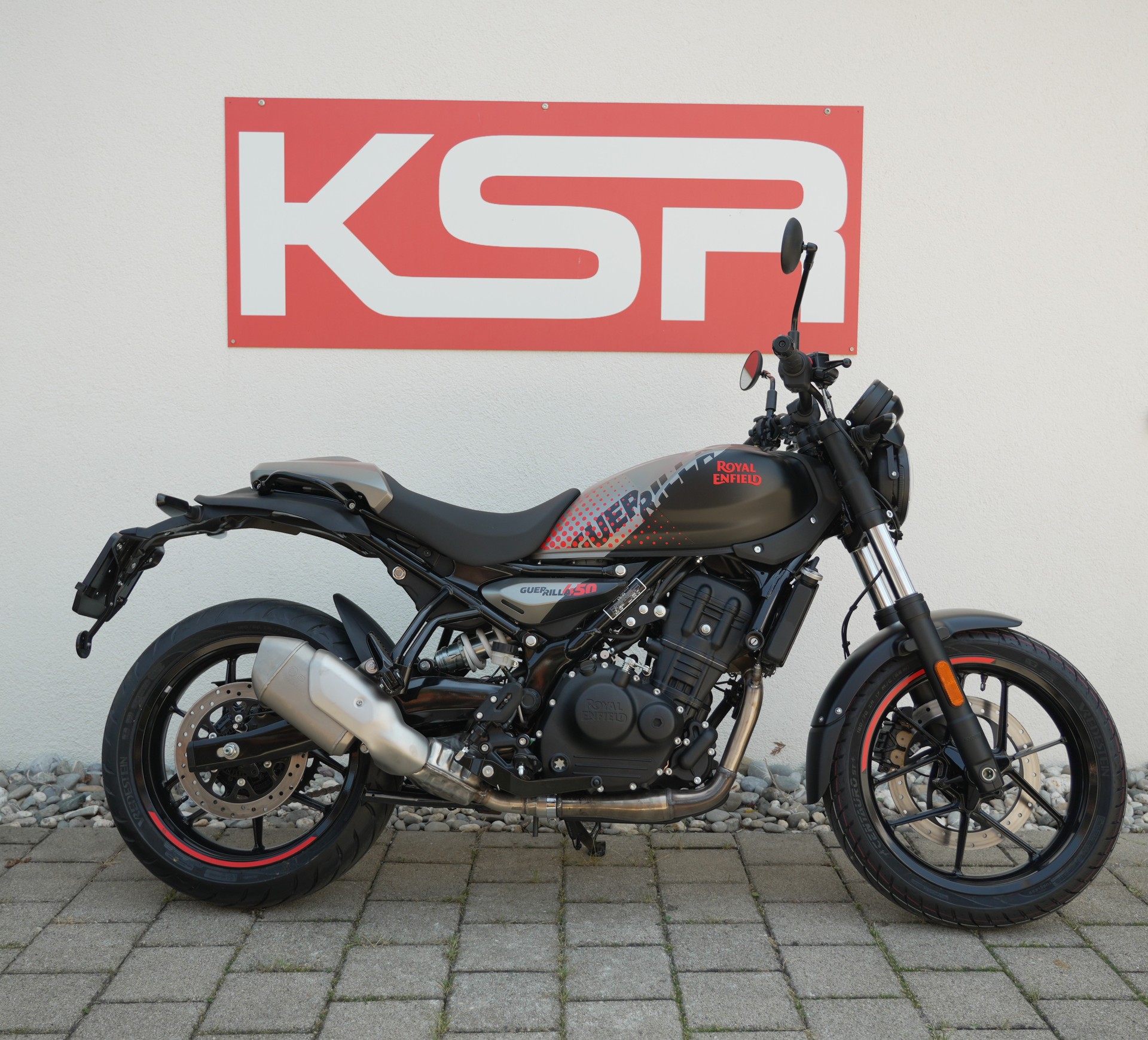 ROYAL ENFIELD Apex 450-image-0