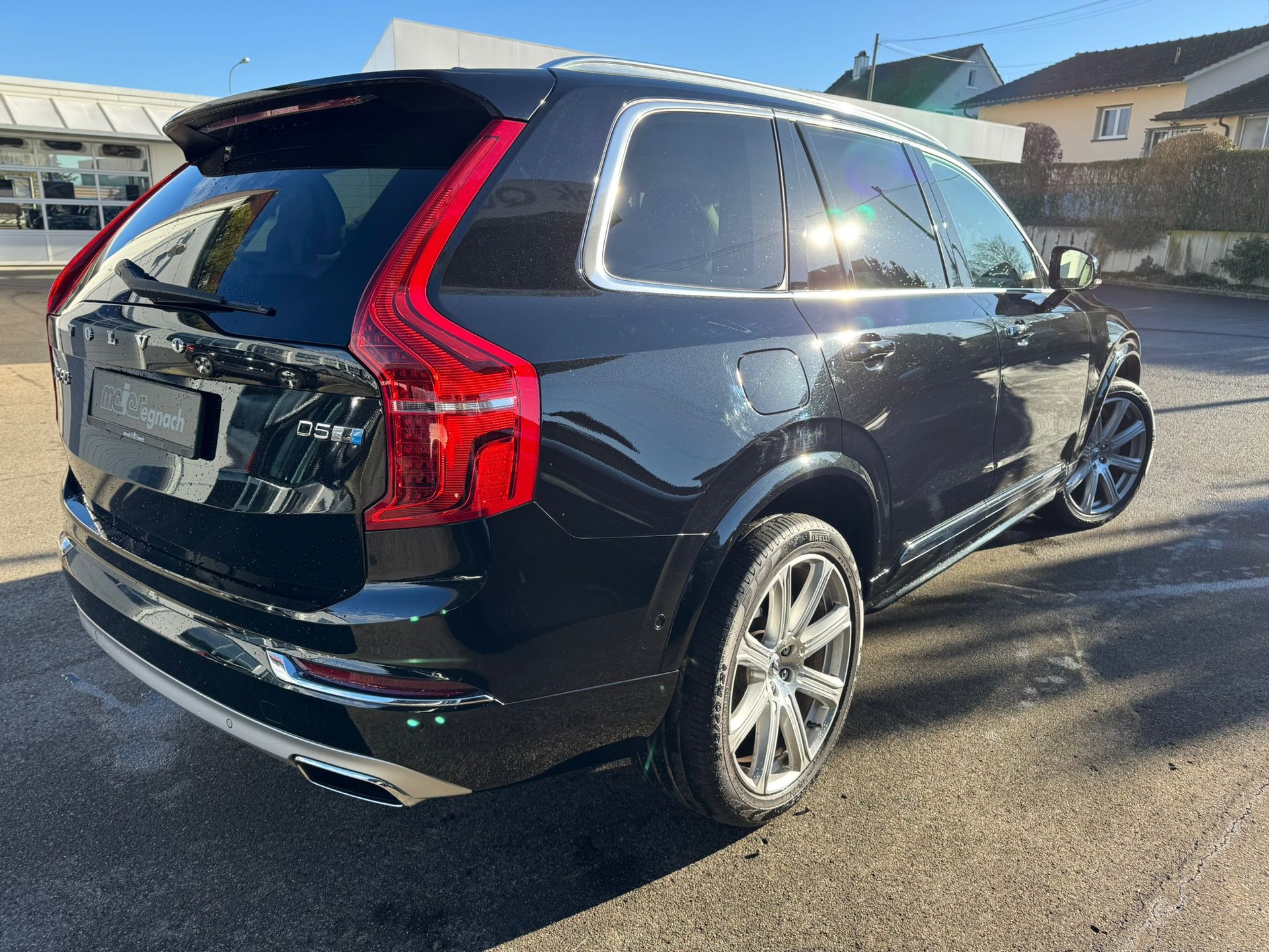 VOLVO XC90 D5 AWD Inscription Geartronic-image-9