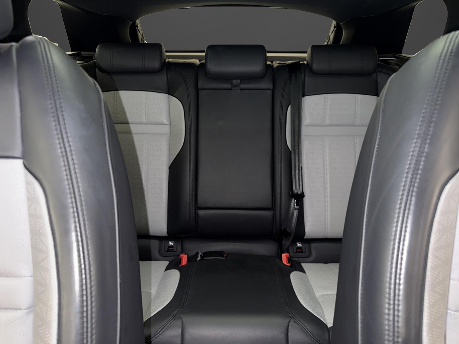 LAND ROVER Range Rover Evoque R-Dyn First Edi P 250 HSE AT9-image-9