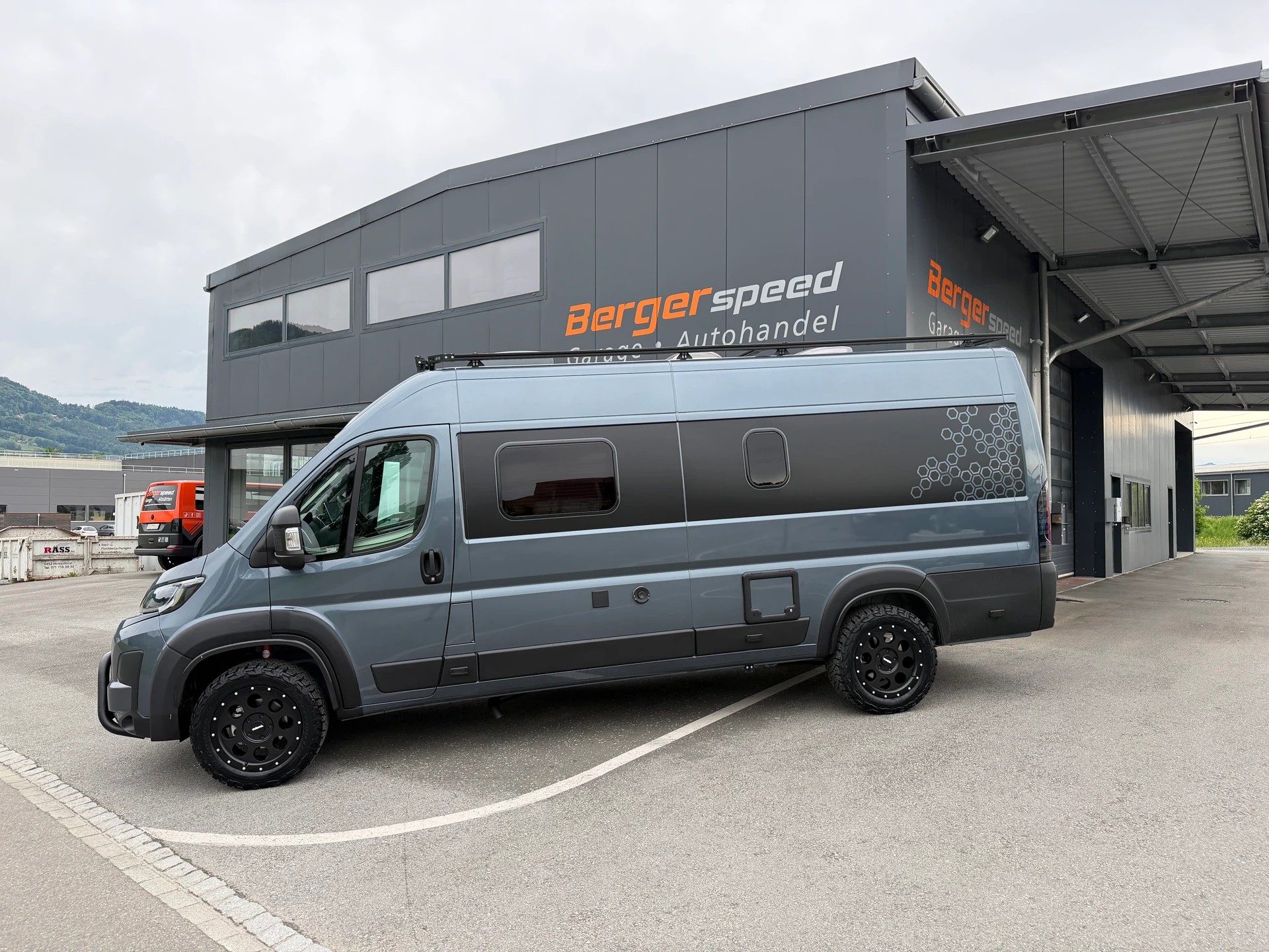 DETHLEFFS 640 ES Offroad-showroom-element-1