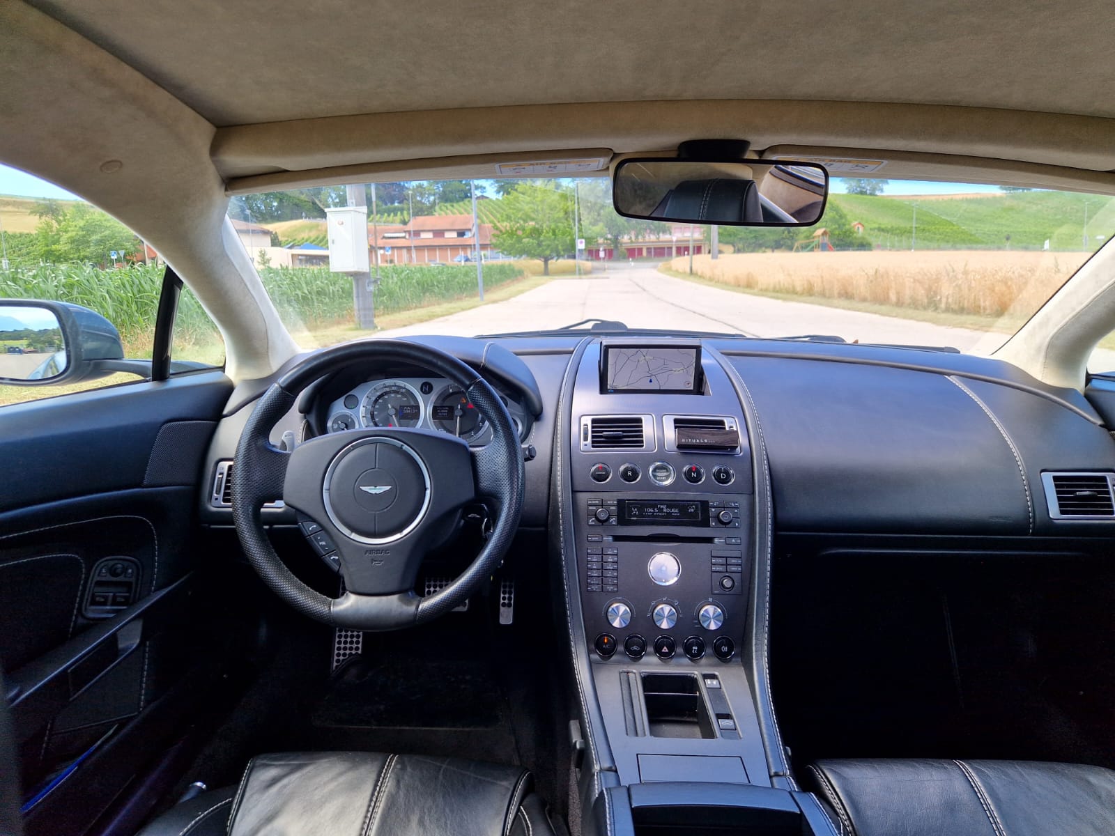 ASTON MARTIN V8 Vantage 4.3 Sportshift-image-5