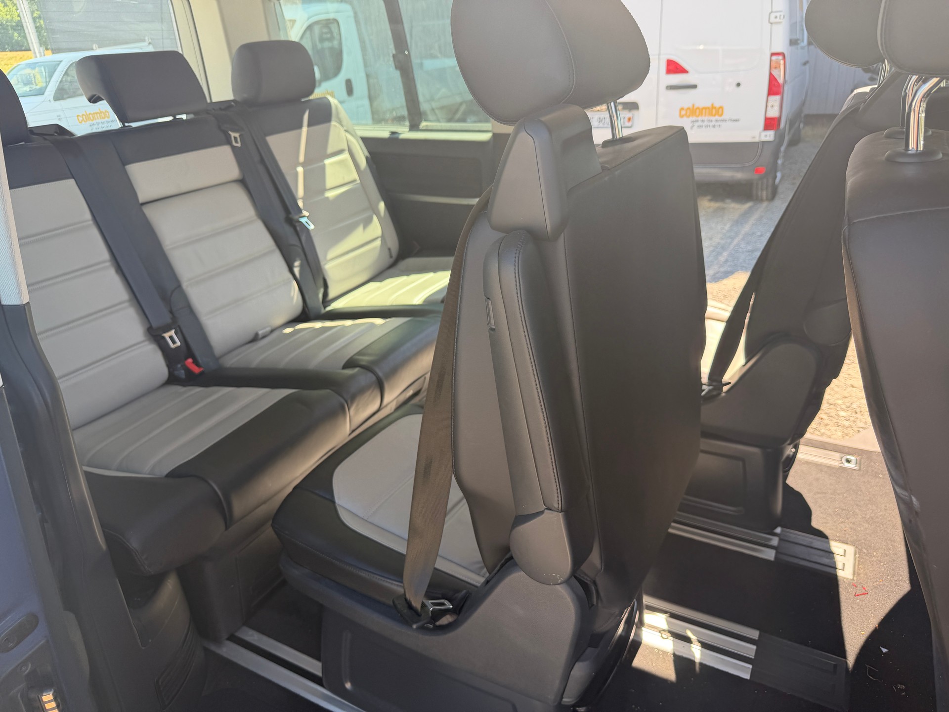 VW T6 Multivan 2.0 TDI Highline Liberty 4Motion-image-6