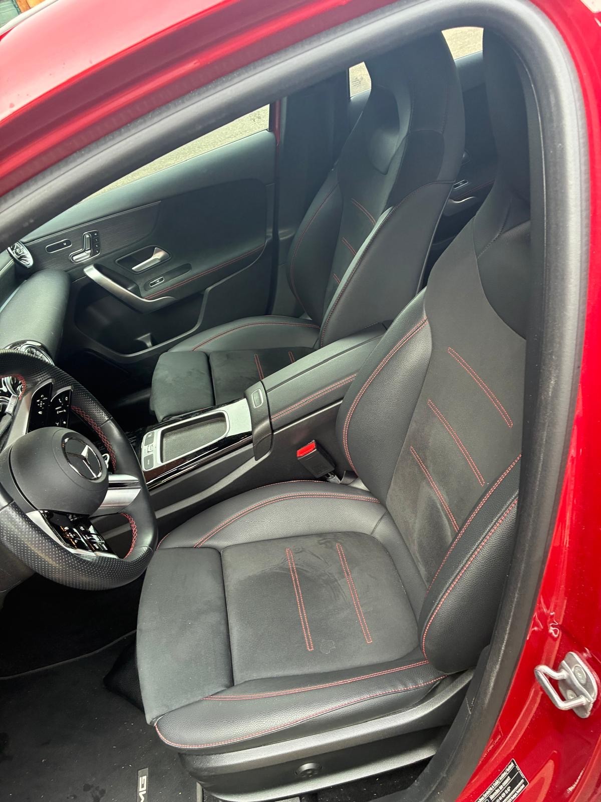 MERCEDES-BENZ A 250 4Matic 8G-DCT-image-4