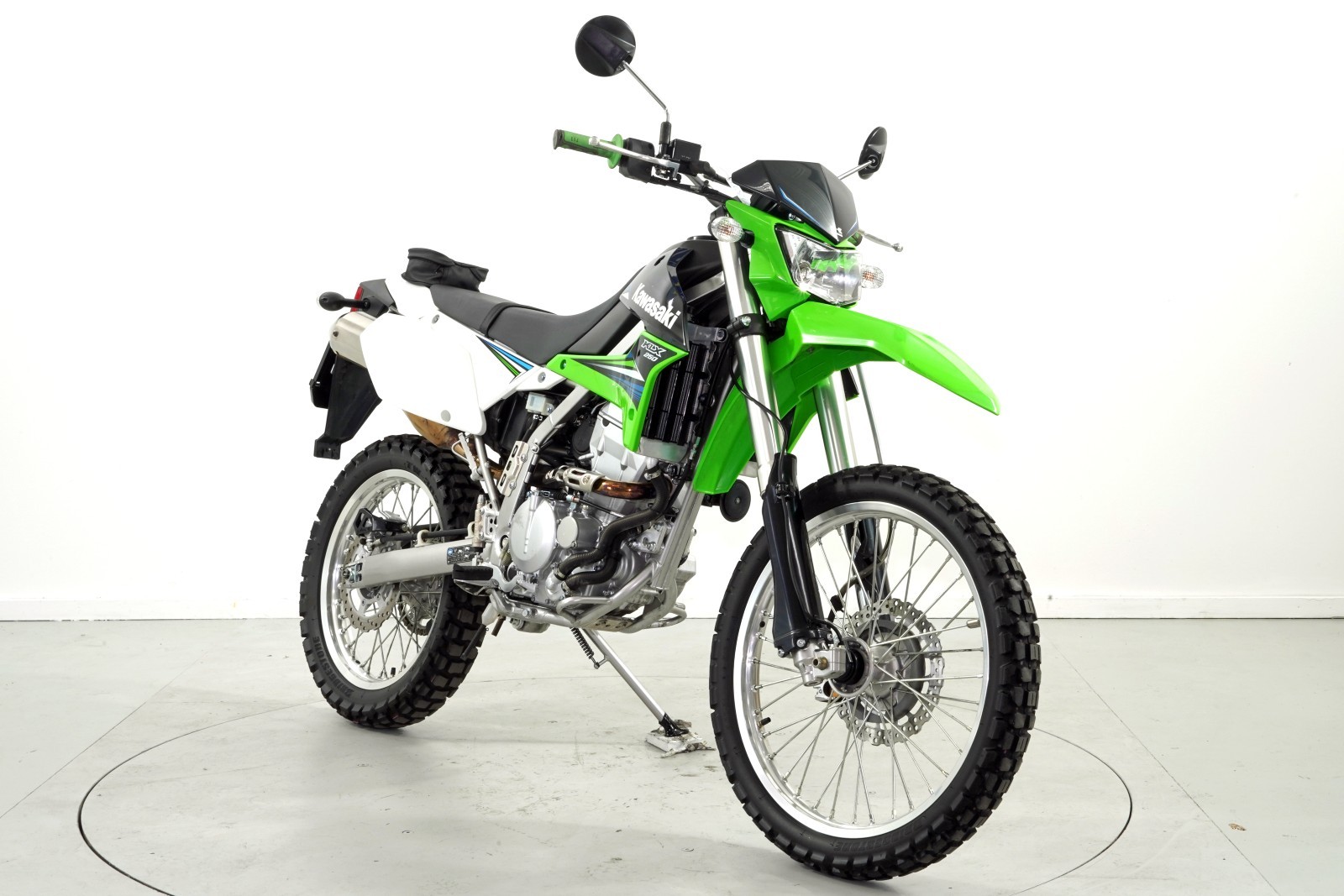 KAWASAKI KLX 250-image-1