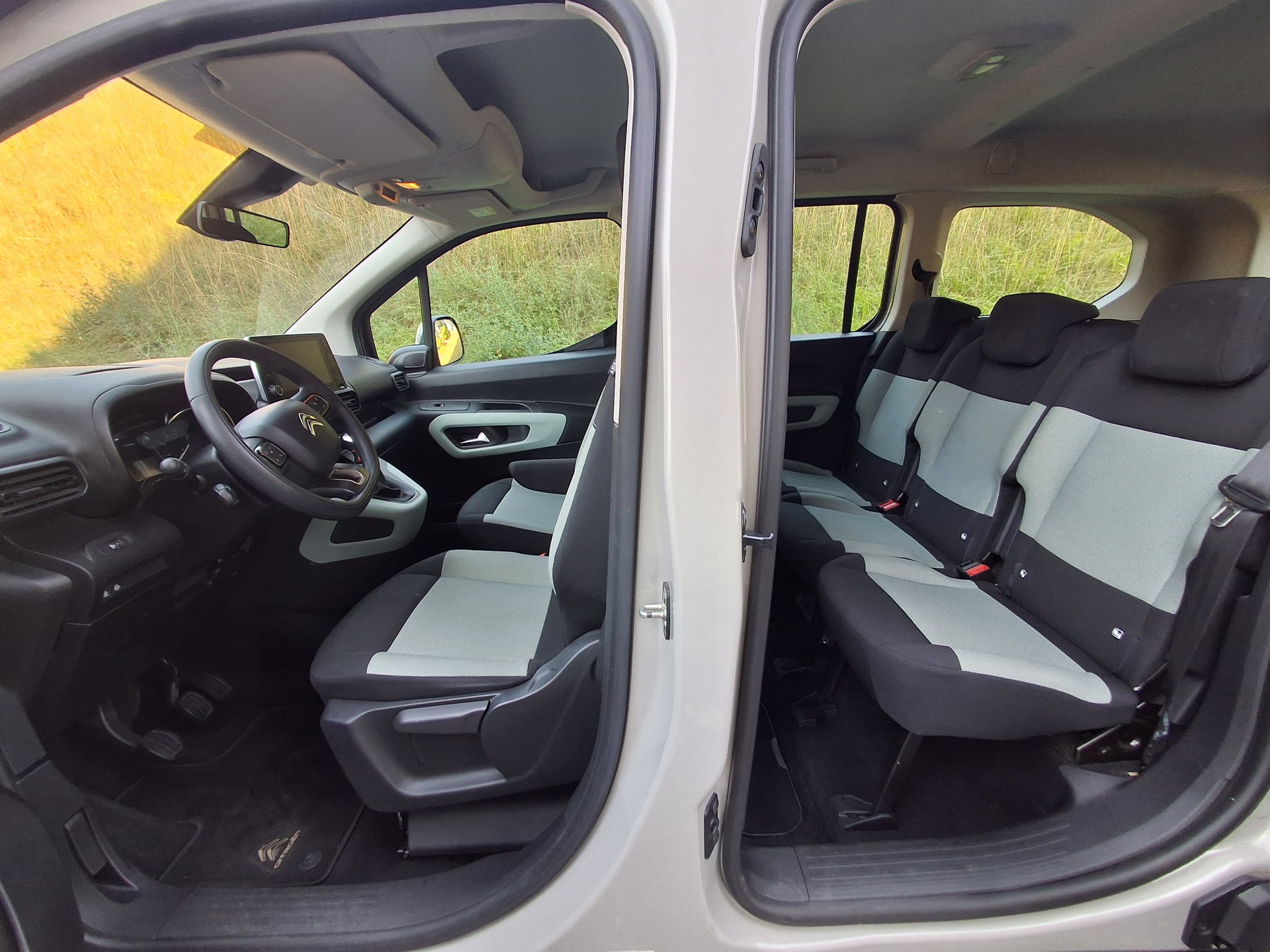 CITROEN Berlingo XL 1.5 BlueHDi Live-image-9