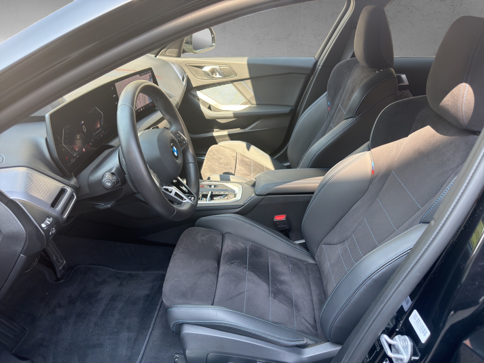 BMW 123 xDrive M Sport Steptronic-image-15