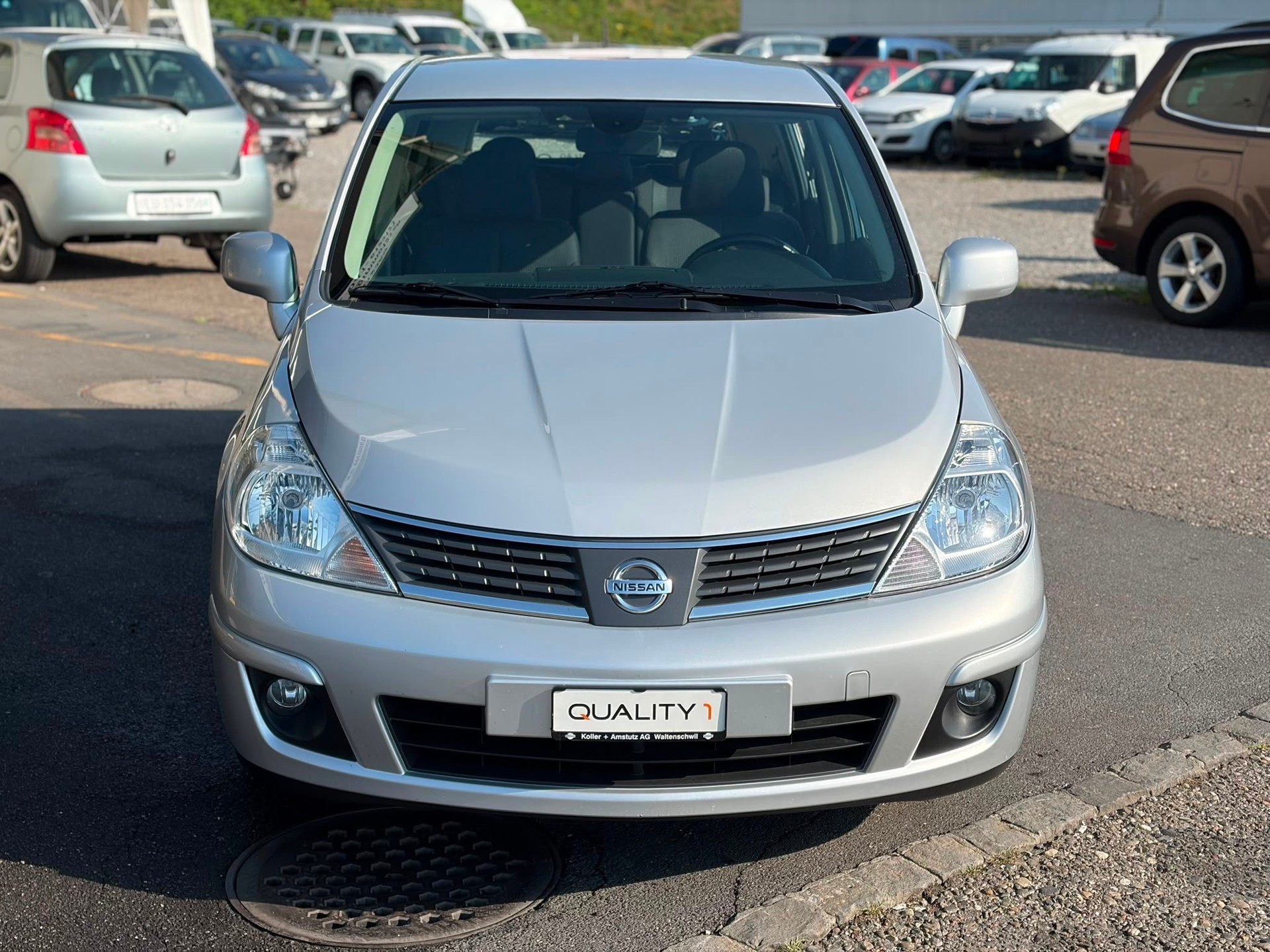 NISSAN Tiida 1.6 visia-image-1