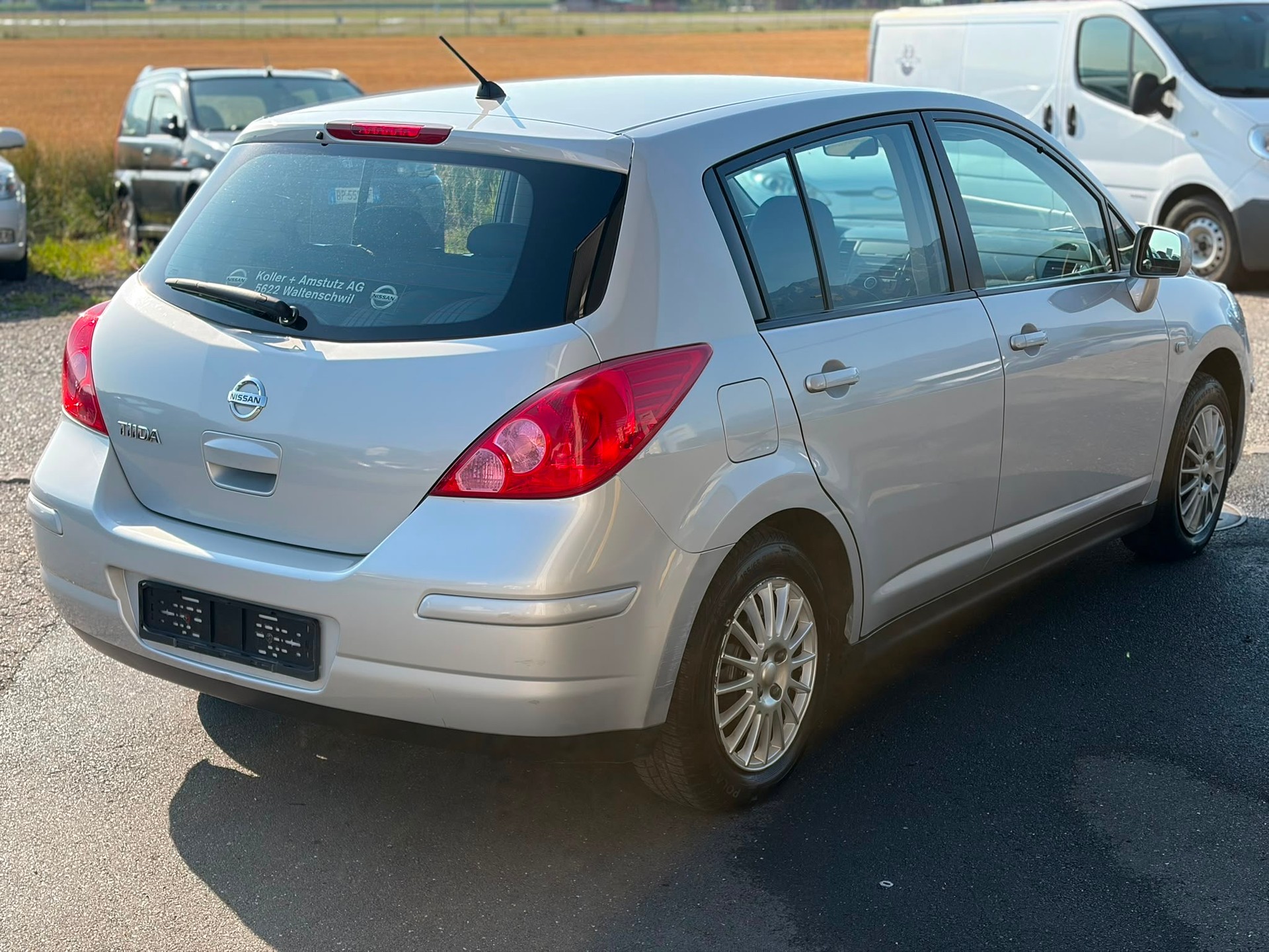NISSAN Tiida 1.6 visia-image-2