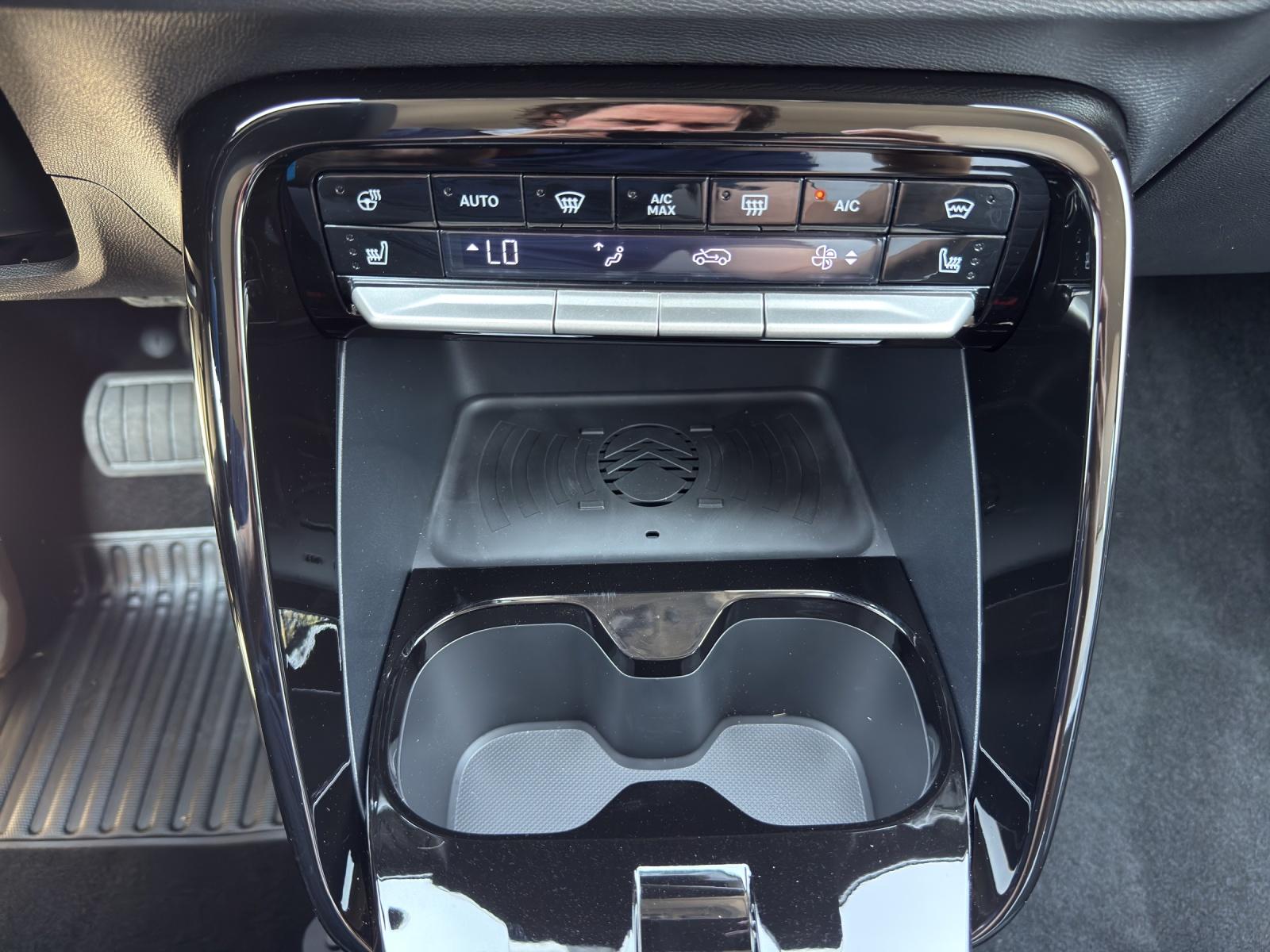 CITROEN C3 1.2 Hybrid Max-image-12