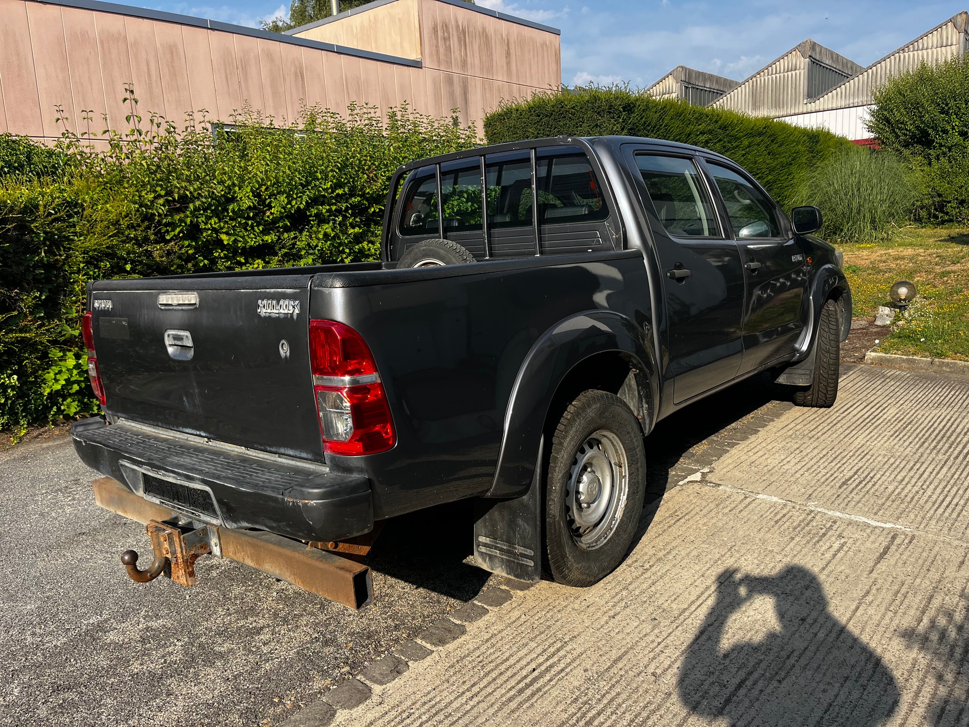 TOYOTA Hilux 2.5D 4WD Double Cab Luna-image-4