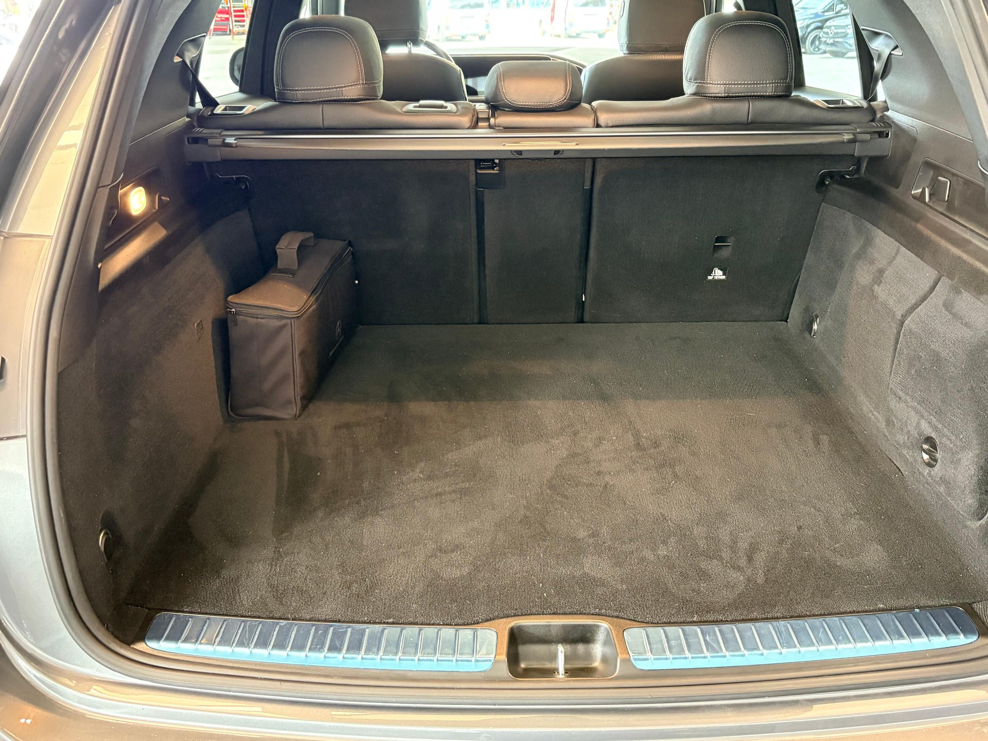MERCEDES-BENZ GLE 350 e AMG Line 4matic-image-20