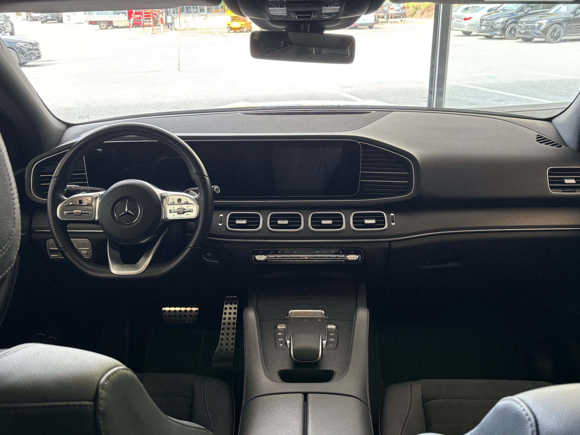 MERCEDES-BENZ GLE 350 e AMG Line 4matic-image-12