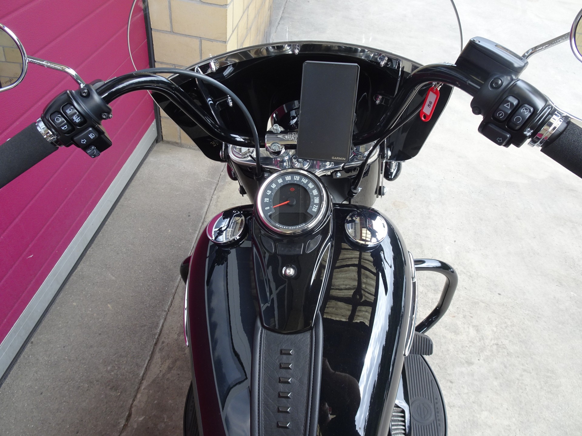 HARLEY-DAVIDSON FLHCS Heritage Classic 114 ABS-image-5