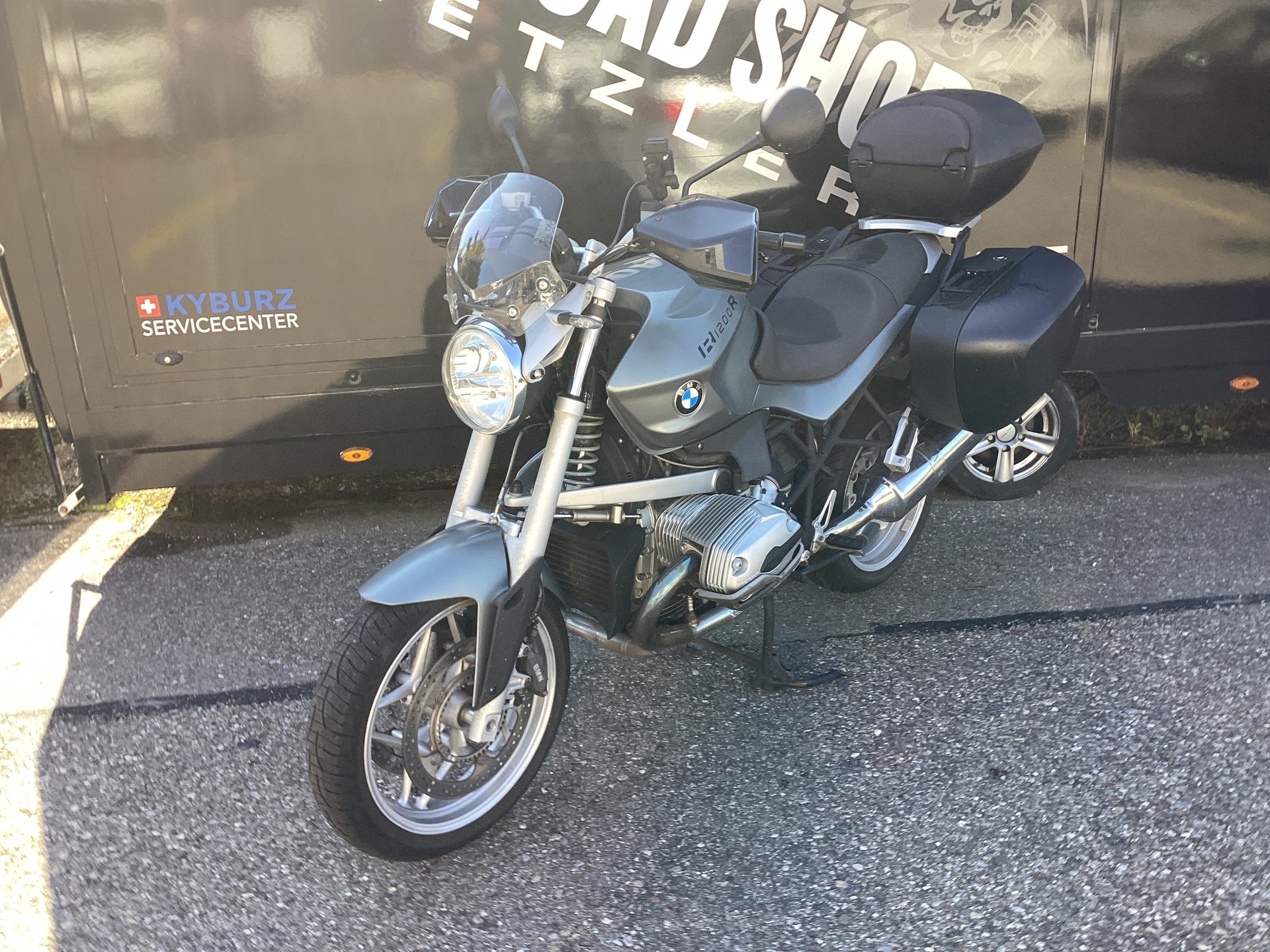BMW R 1200 R-image-0