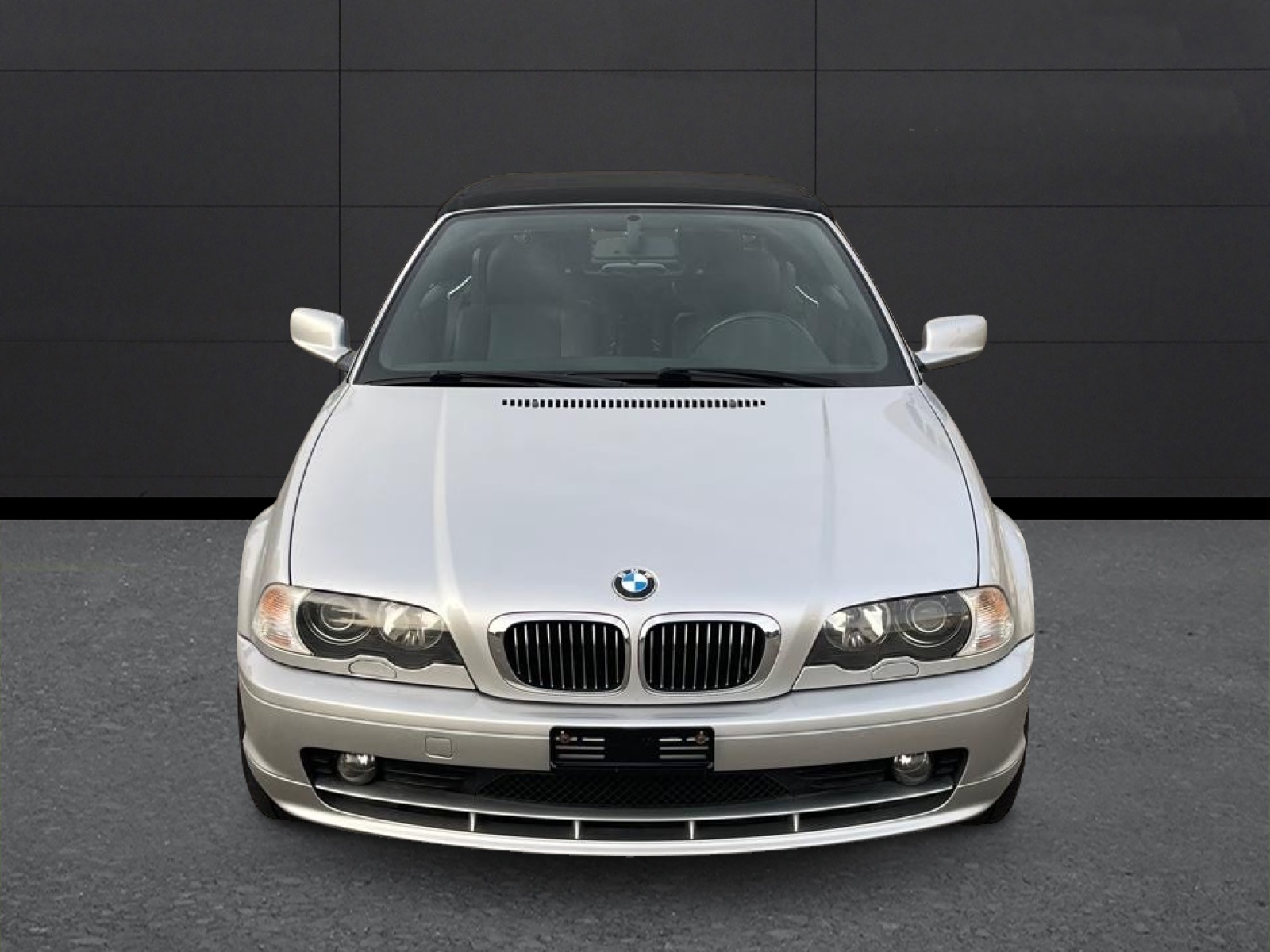 BMW BMW 320 CI Cabrio Automat-showroom-element-1