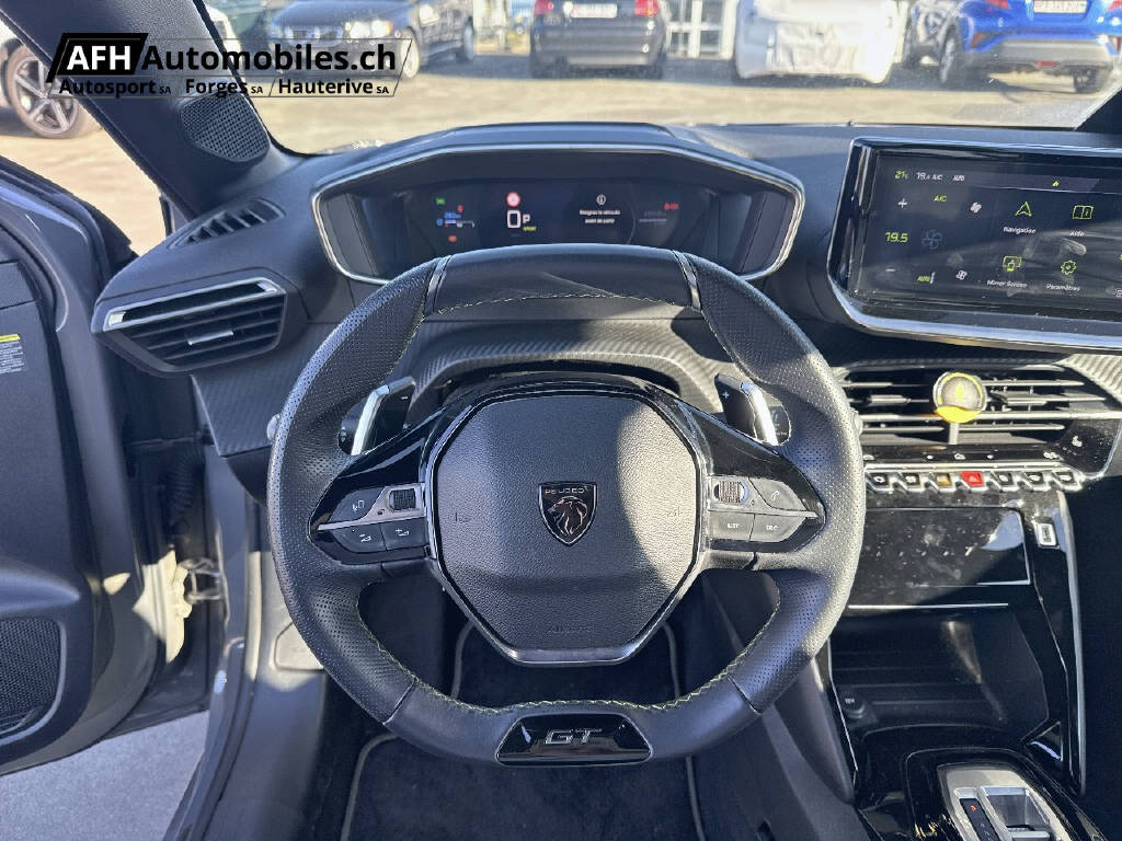 PEUGEOT 208 1.2 Hybrid 145 GT-image-8