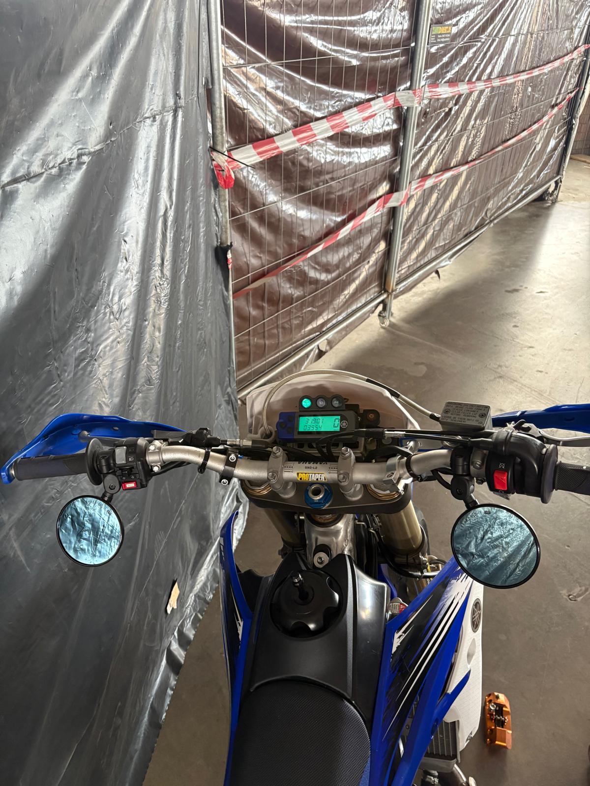 YAMAHA WR 450 F-image-3