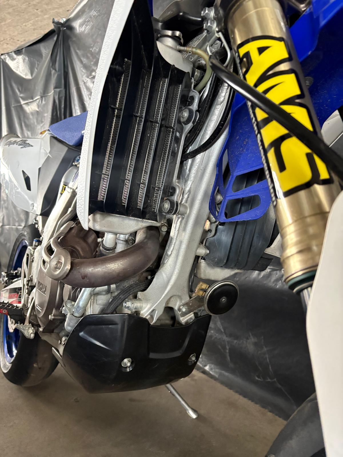 YAMAHA WR 450 F-image-2