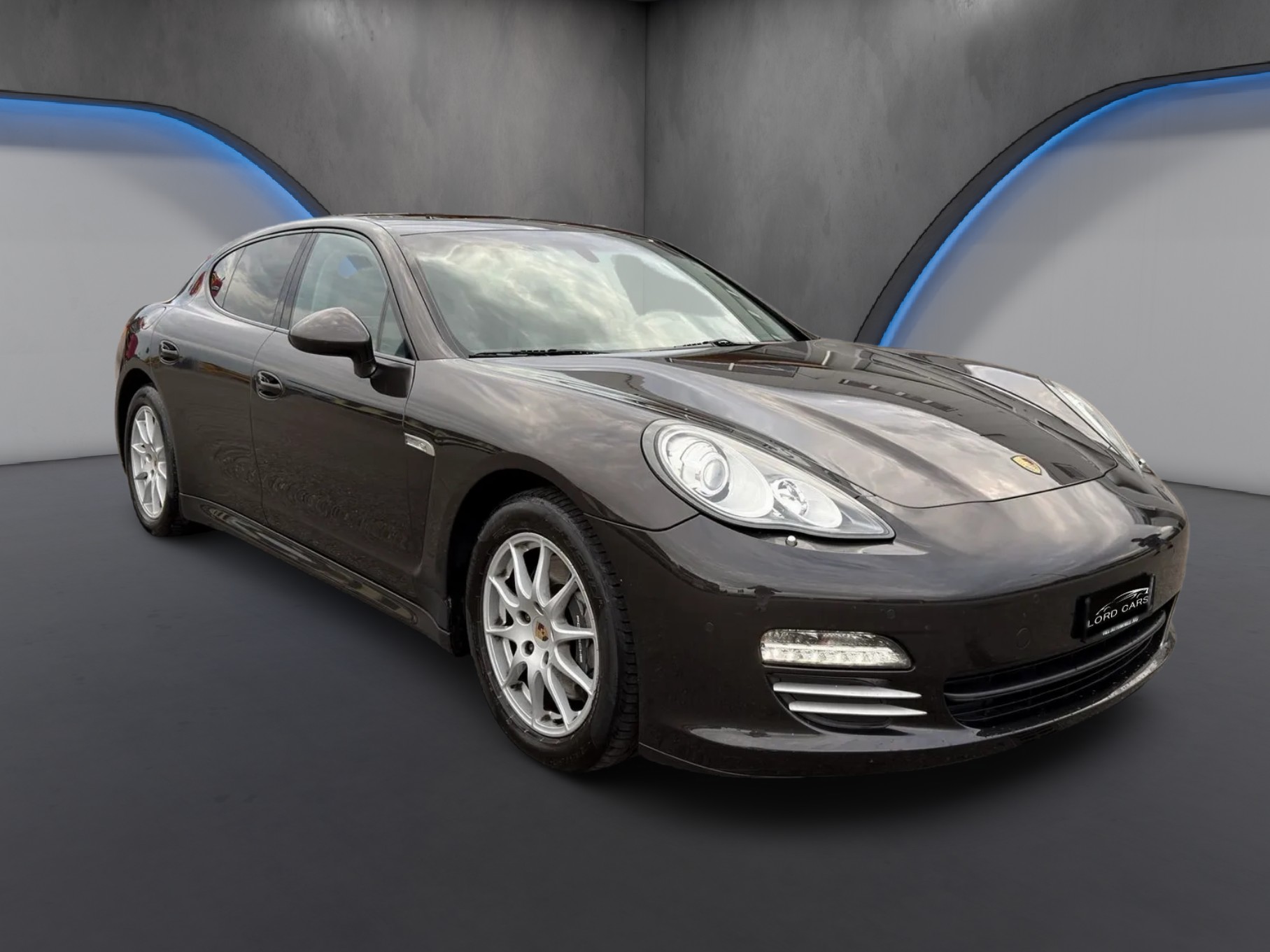 PORSCHE Panamera 3.6 PDK-showroom-element-2