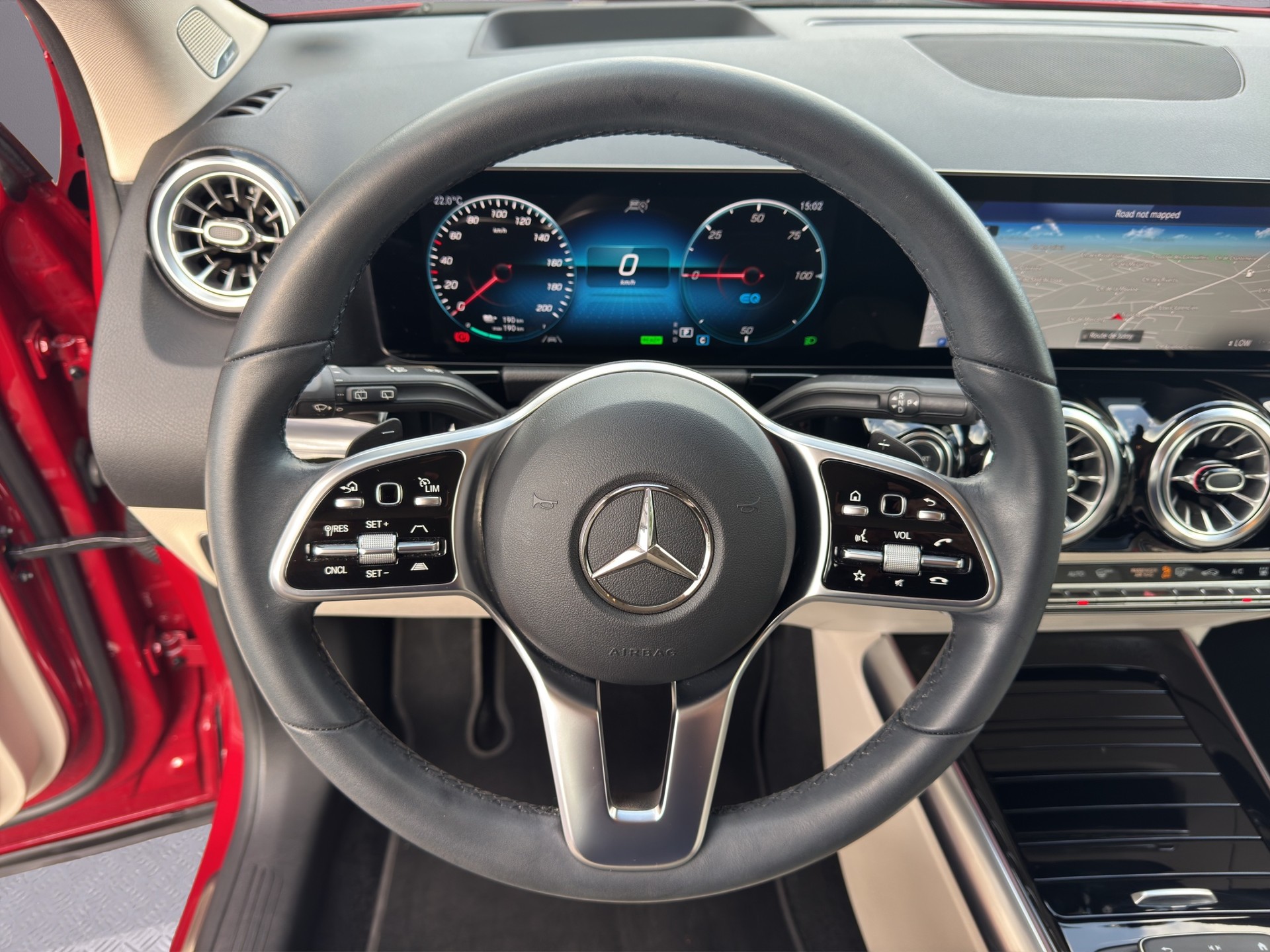 MERCEDES-BENZ EQA 350 4Matic Swiss Star-image-11