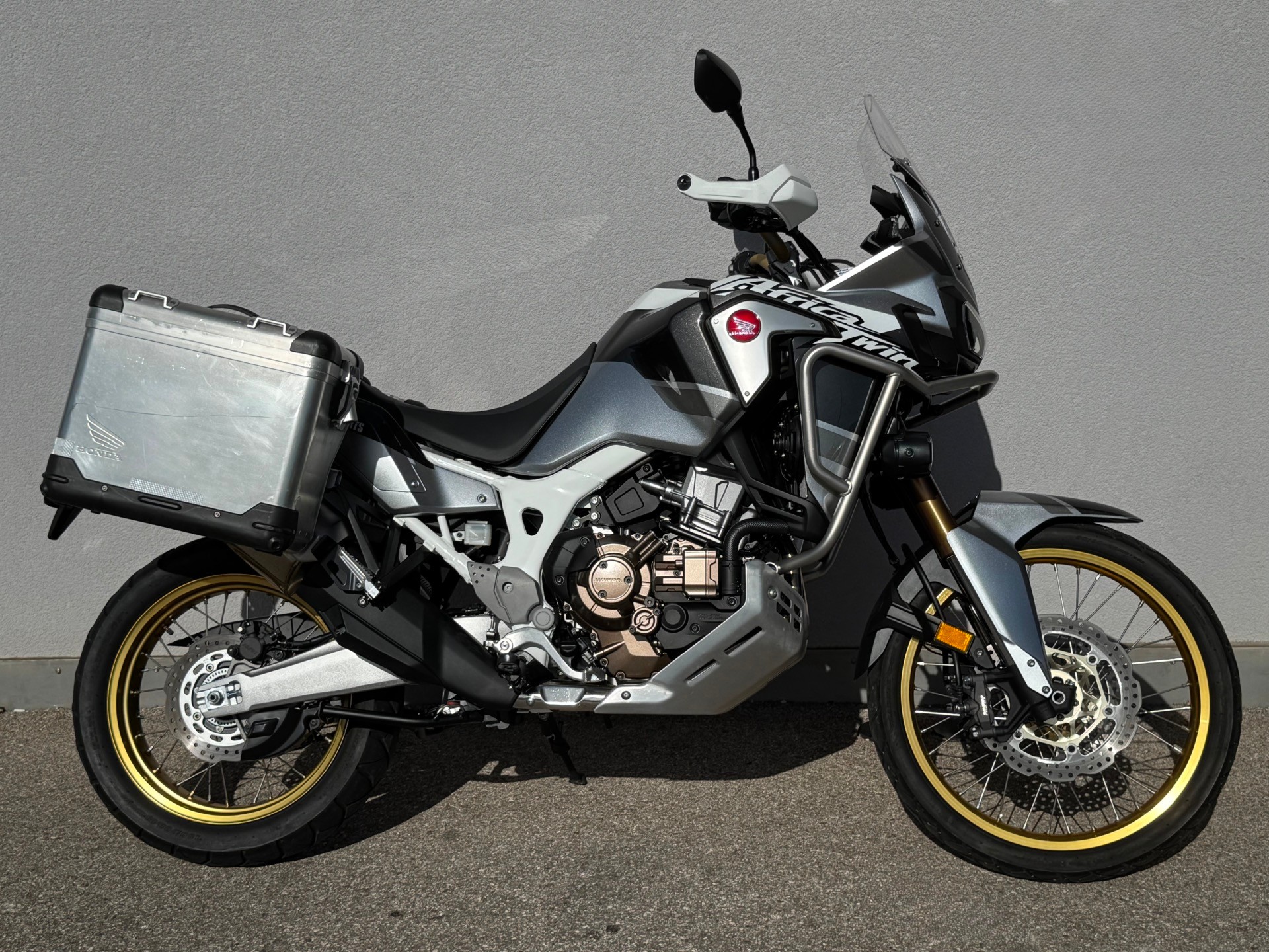 HONDA CRF 1000AD DTC Adventure Africa Twin-image-1