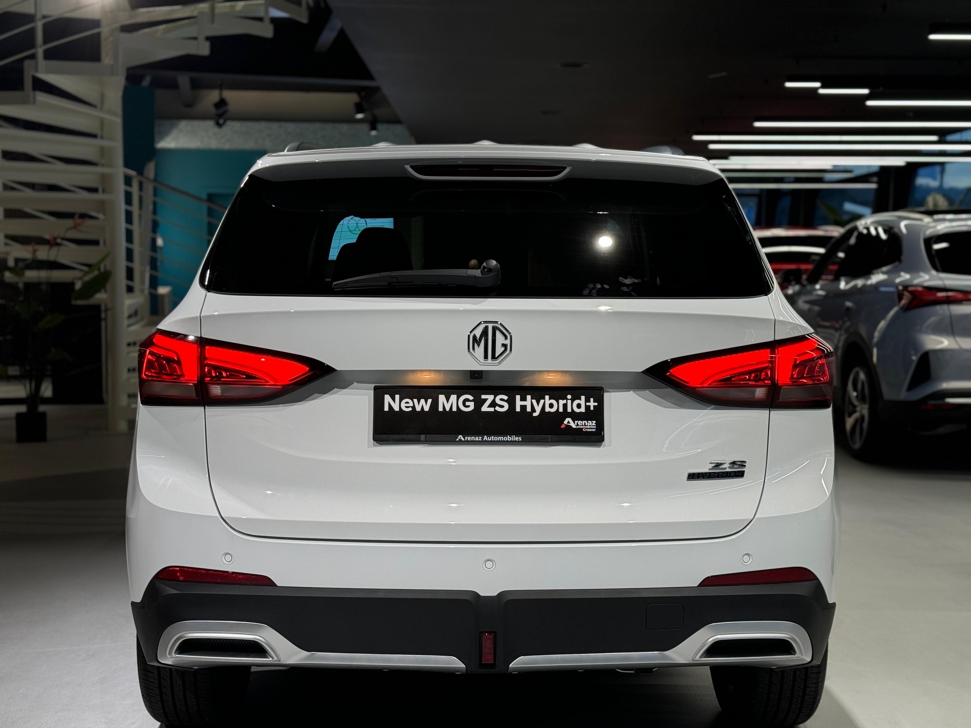 MG ZS 1.5 Hybrid+ Luxury-image-4