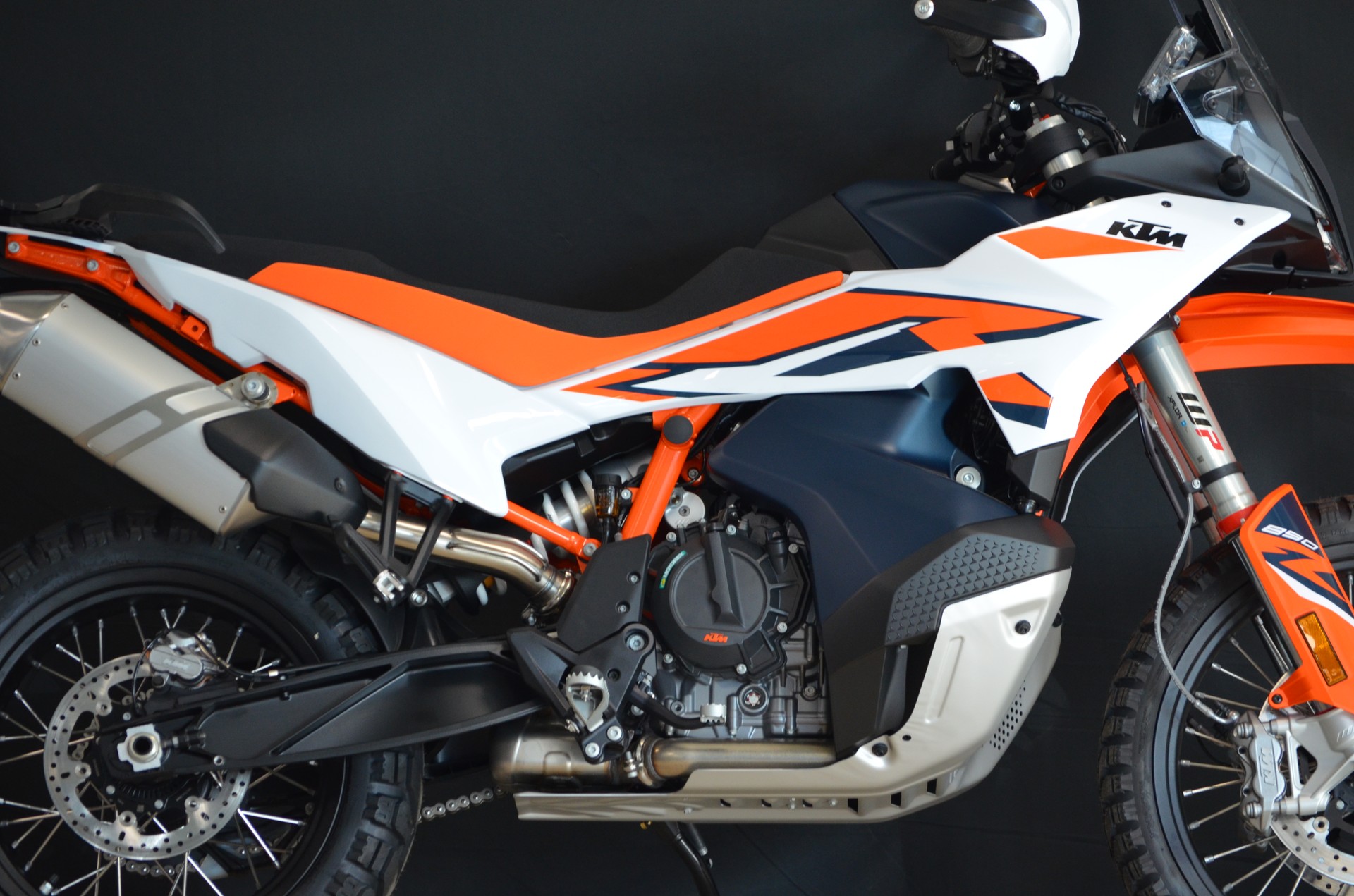 KTM 890 Adventure R 2026-image-8