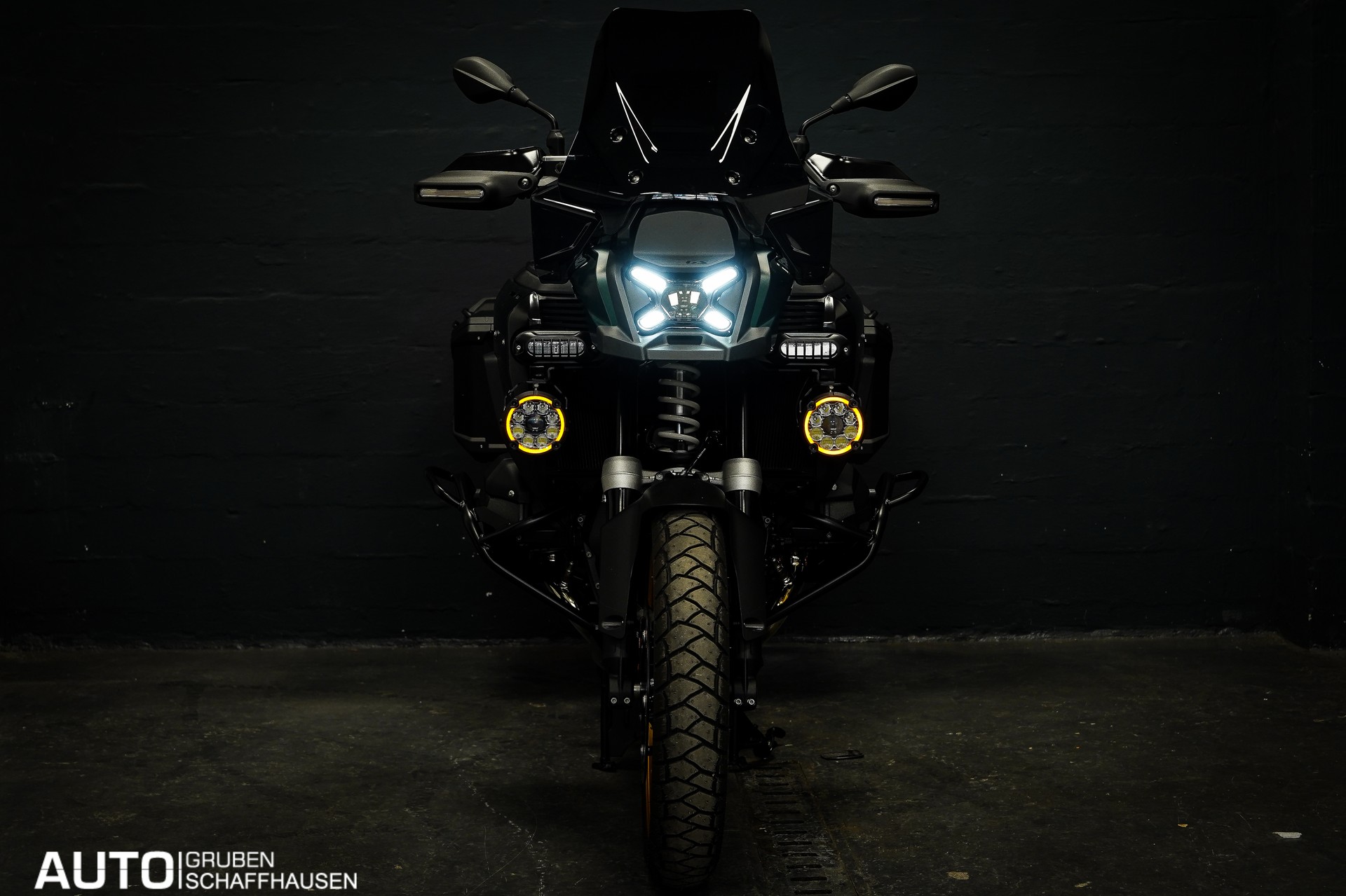 BMW R 1300 GS Adventure-image-15