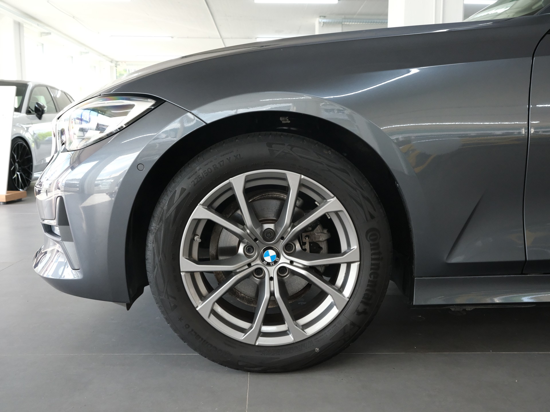 BMW 318d Steptronic Sport Line-image-10
