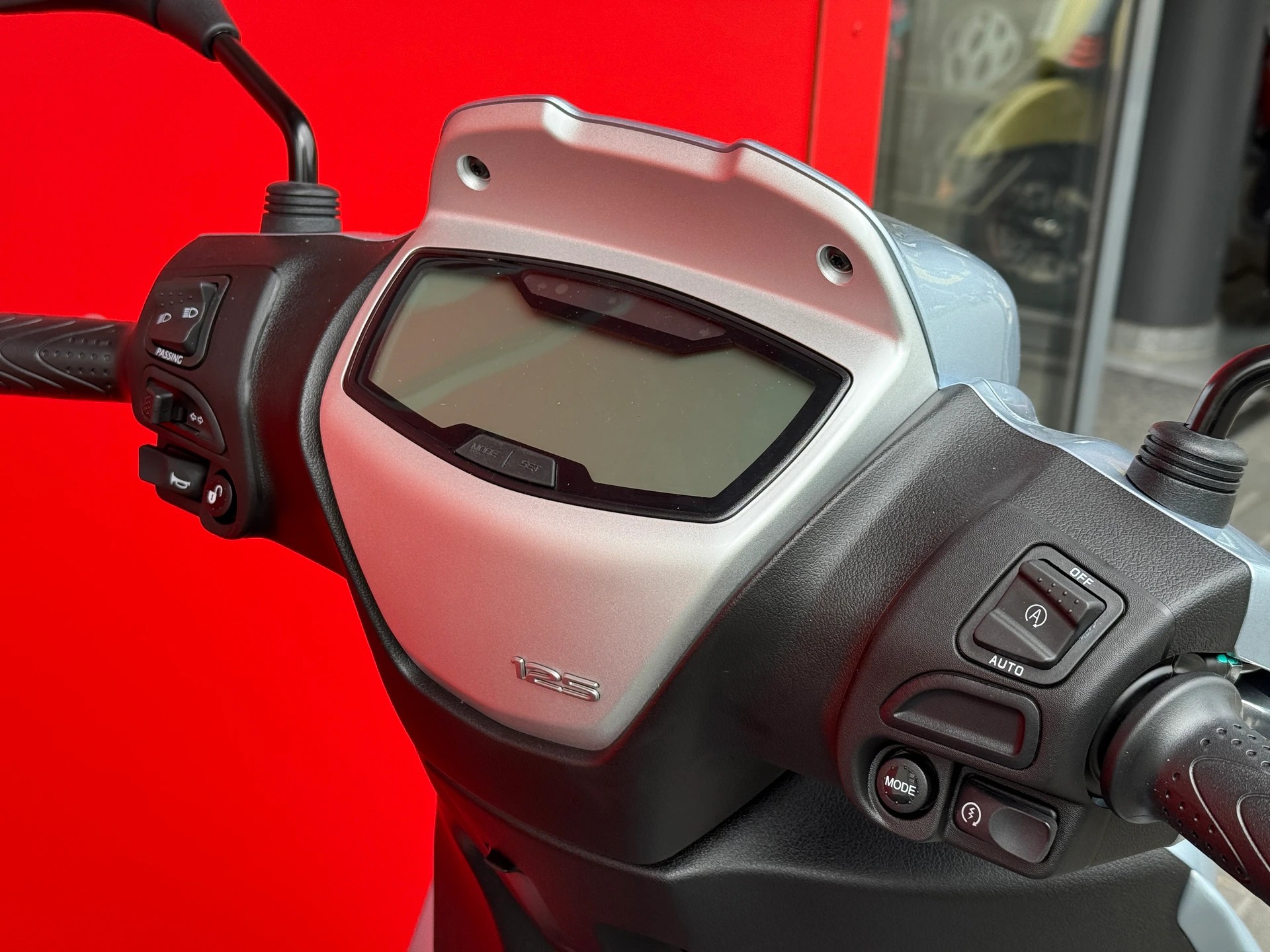 PIAGGIO Medley 200 E5+-image-7