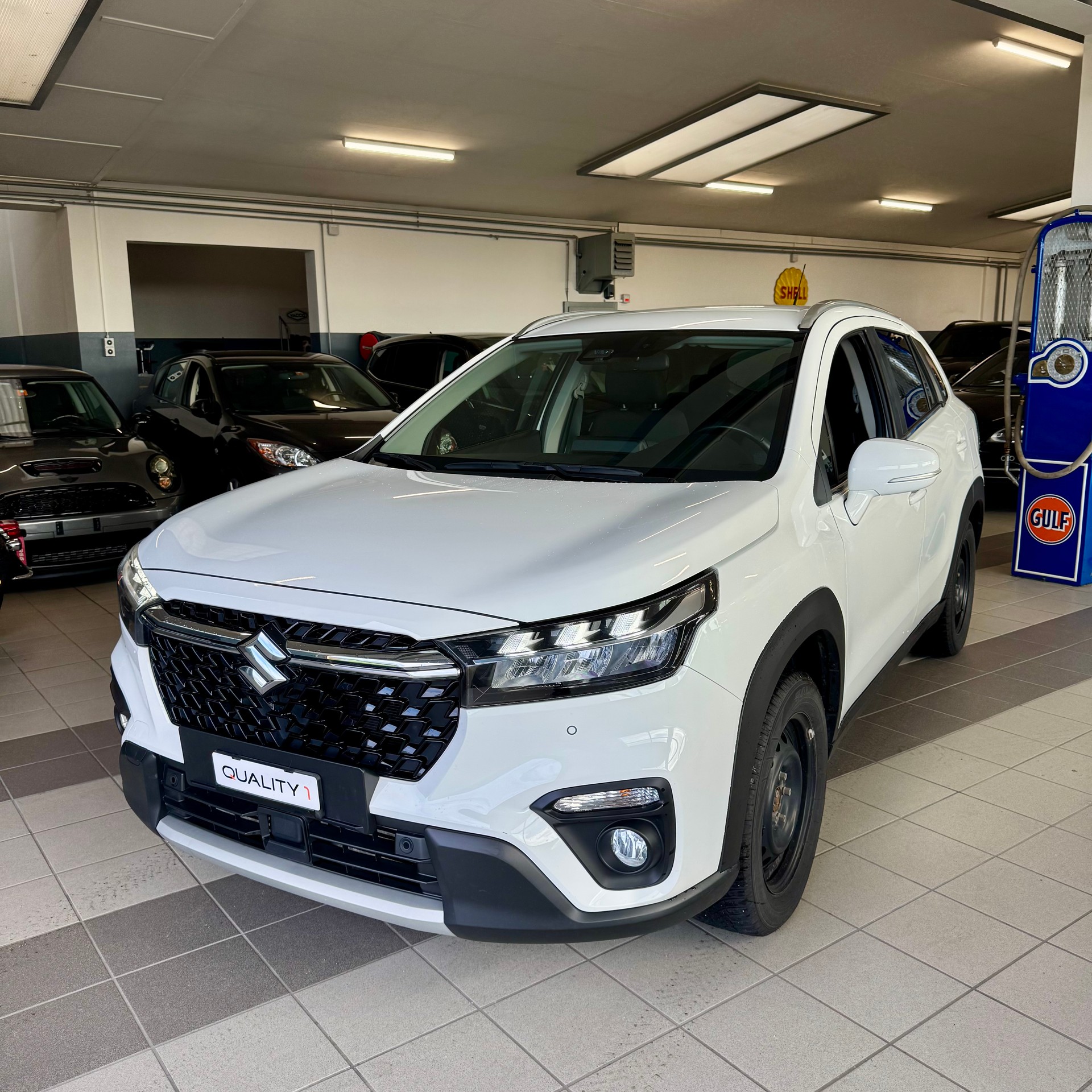 SUZUKI SX4 S-Cross 1.4 16V Compact Top Hybrid 4WD Automatic-showroom-element-2