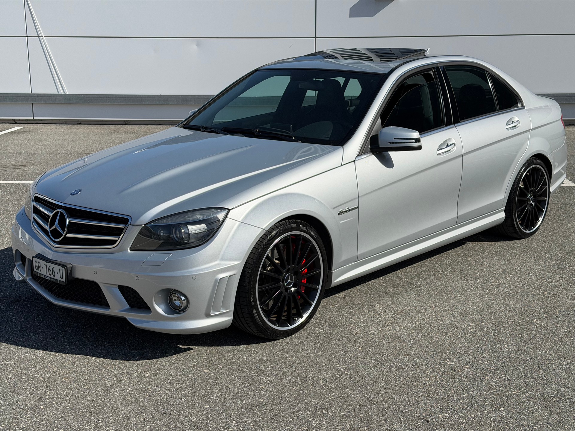MERCEDES-BENZ C 63 AMG Avantgarde 7G-Tronic Performance-Package-showroom-element-1