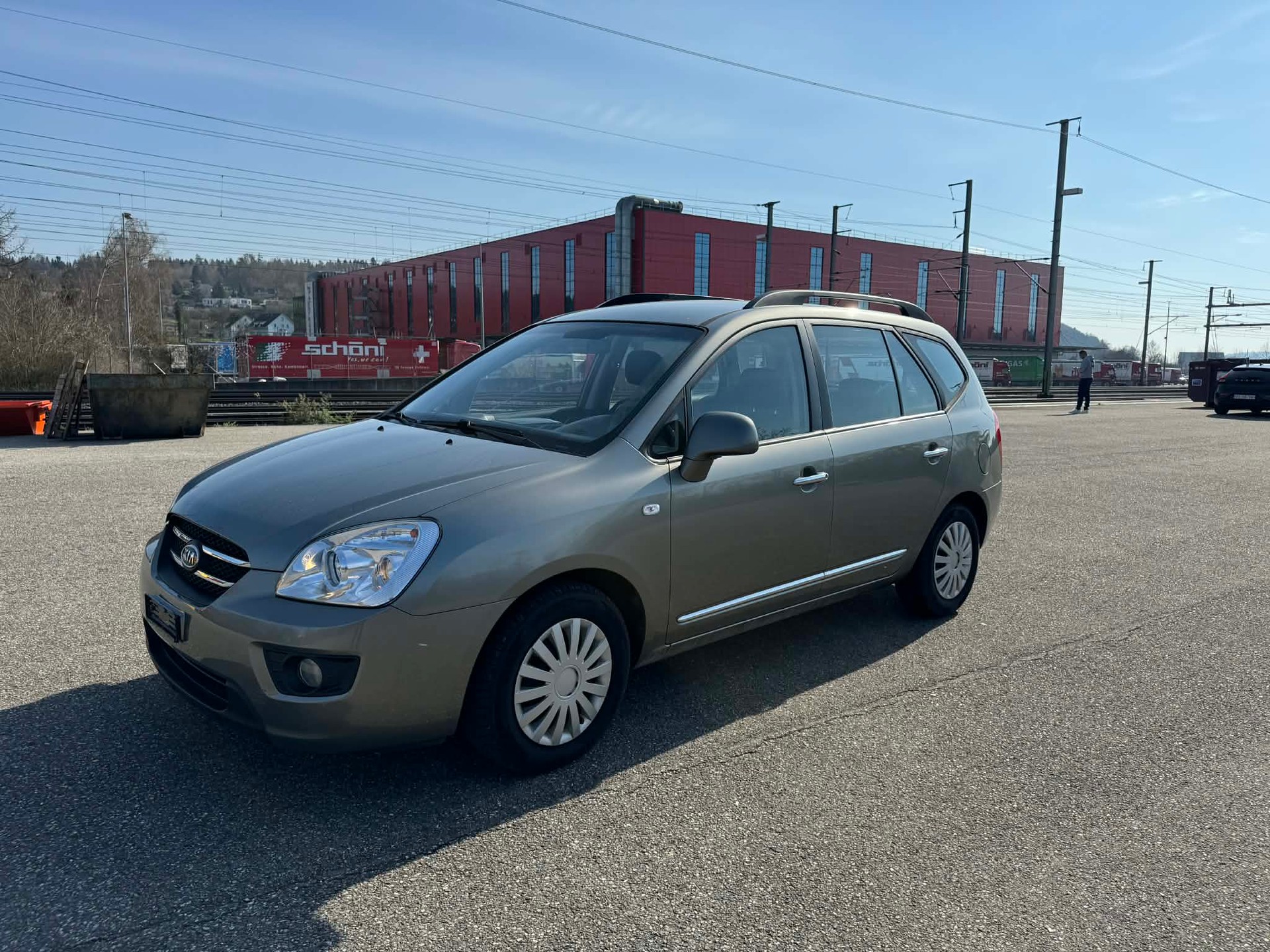 KIA Carens 2.0 CVVT Classic